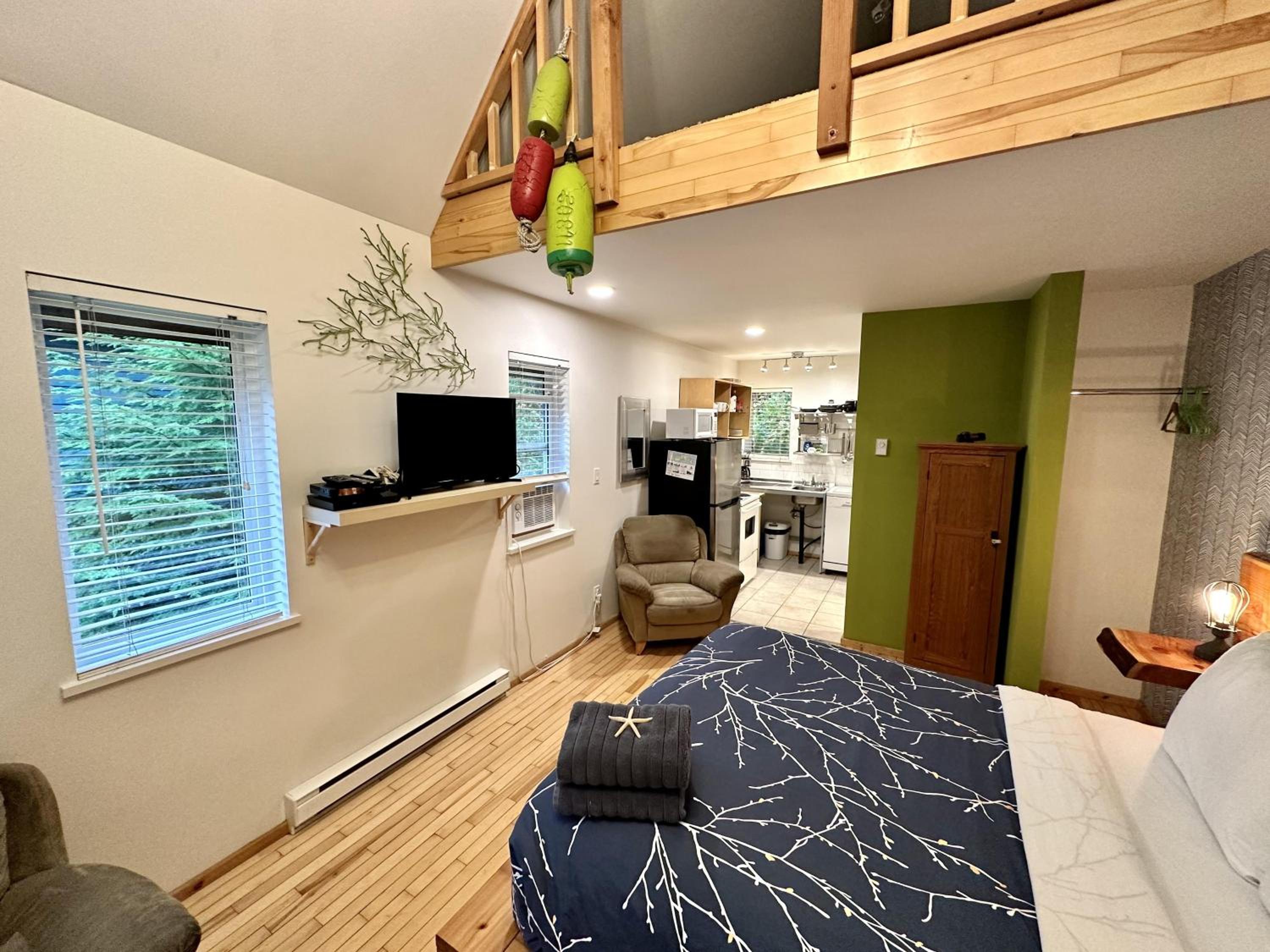 Great Cabin In Close To Walking Trails And Beaches - 13T