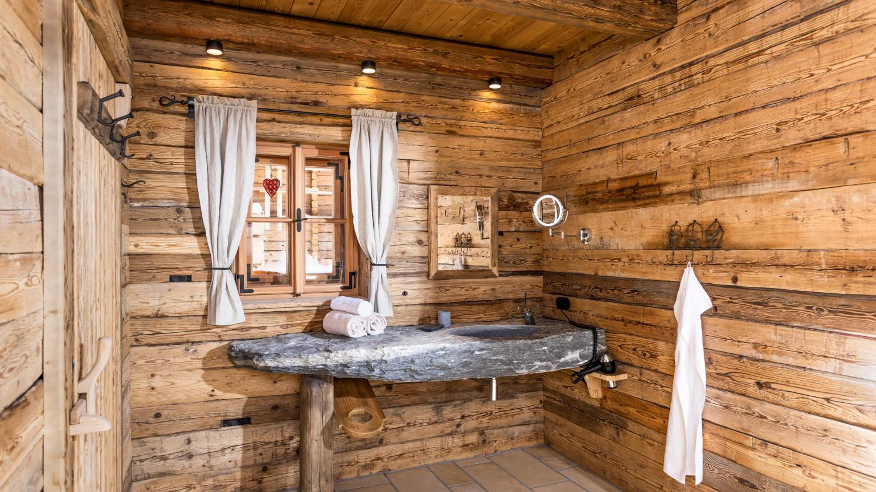 Schrofen Chalets