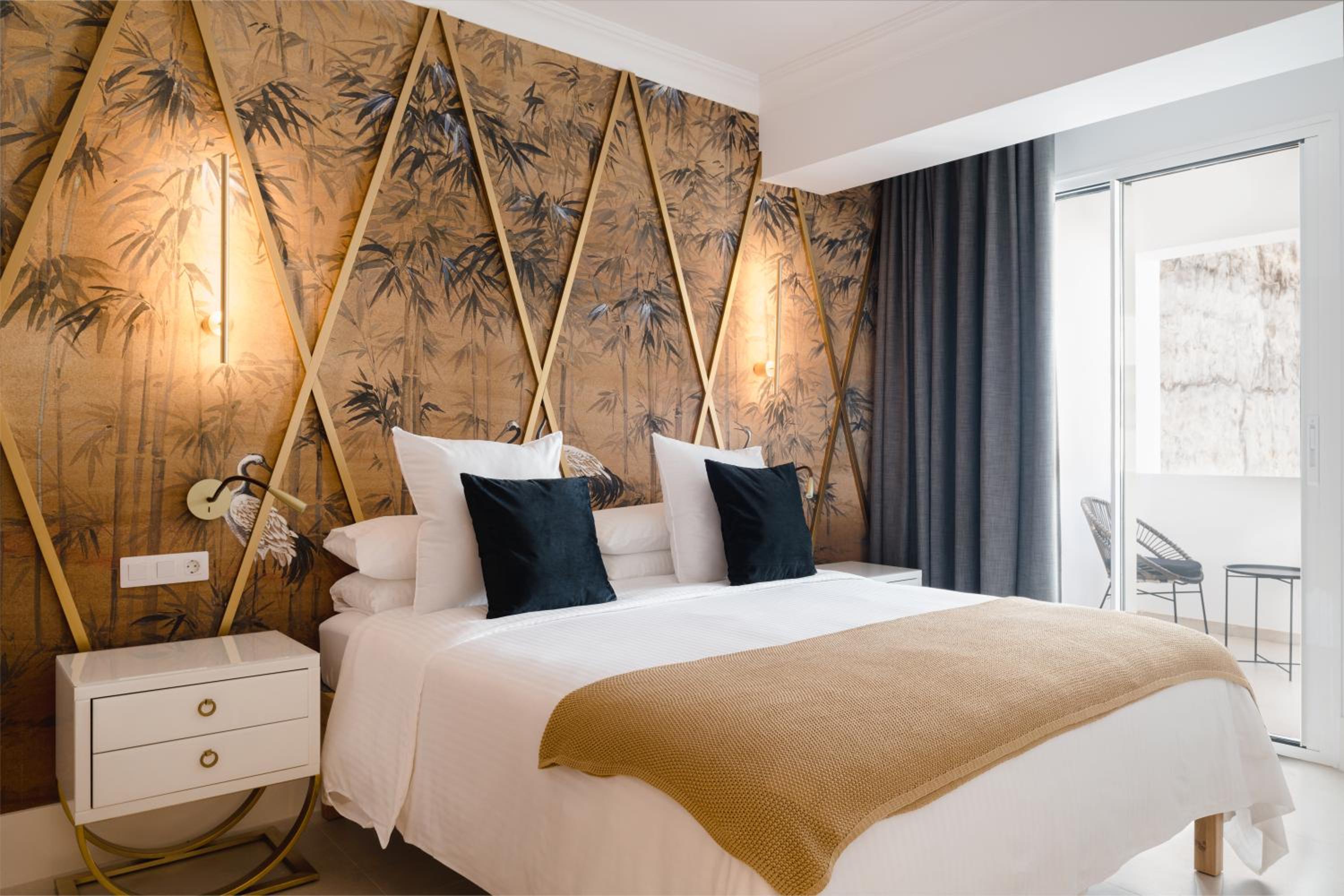 Blue Marina Suites - Boutique Apartments