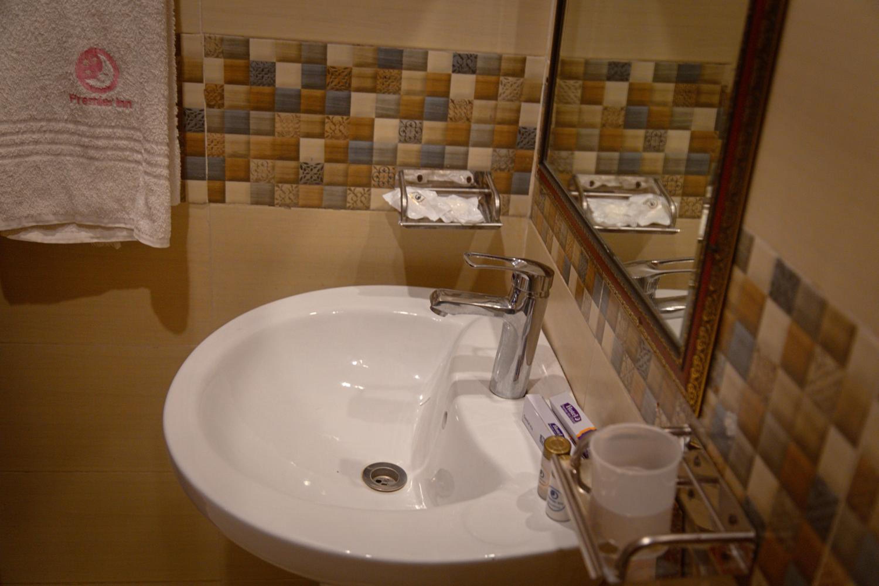 Photo 21