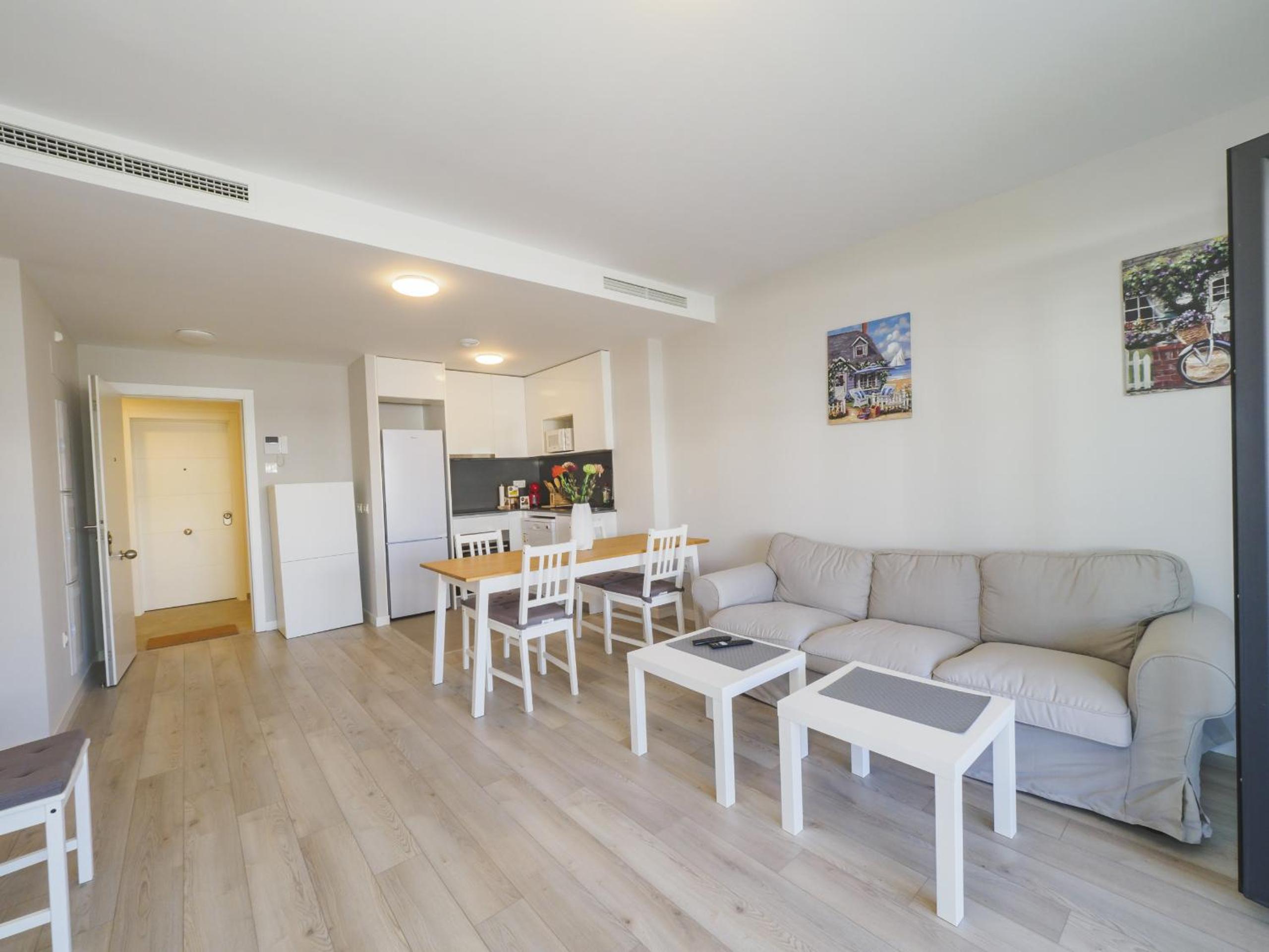 Cubo's Marques Apartment with Free Parking