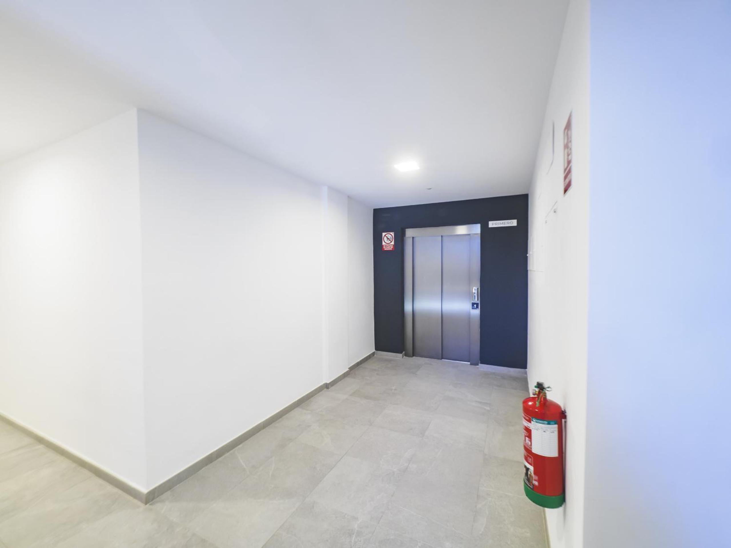 Cubo's Marques Apartment with Free Parking