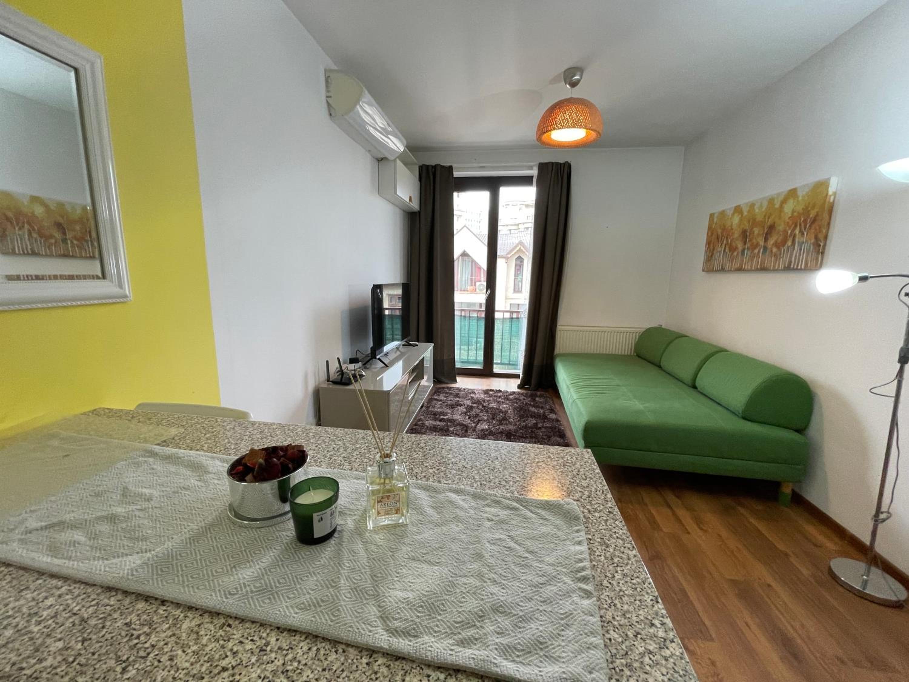 Cozy Two Rooms DOWNTOWN by CHR Luxury Propery