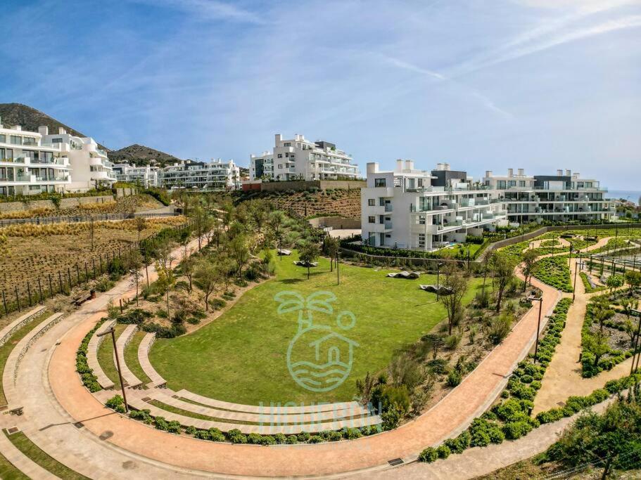 HigueronRentals Chloe by the sea