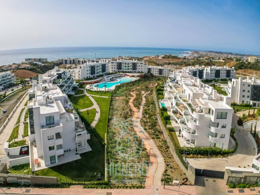 HigueronRentals Chloe by the sea