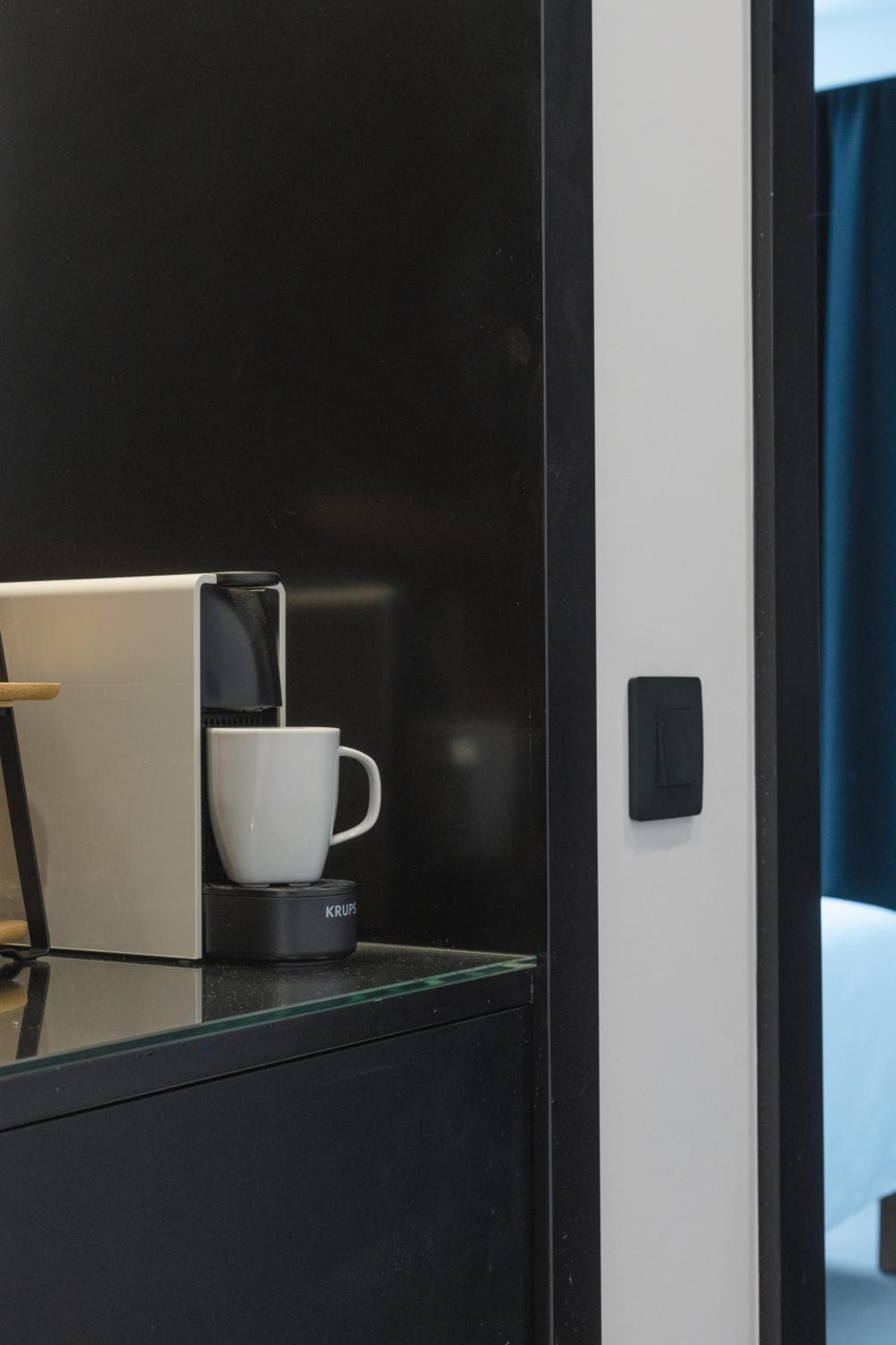 Blue Marina Suites - Boutique Apartments