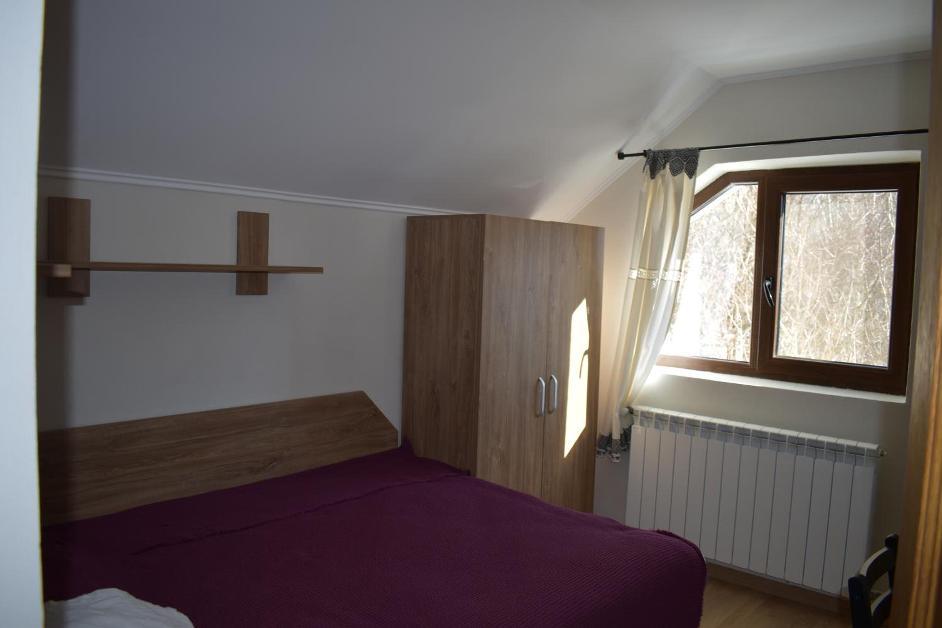 Photo 37