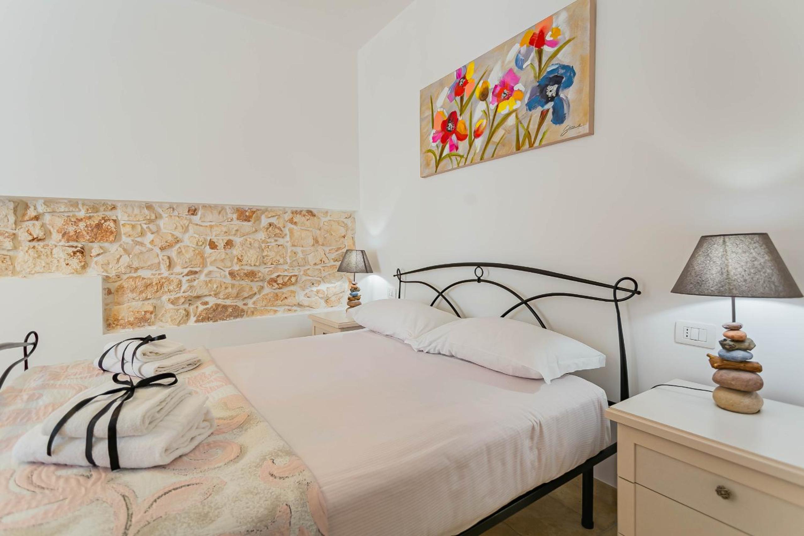 Helios Rooms by Wonderful Italy photo 2