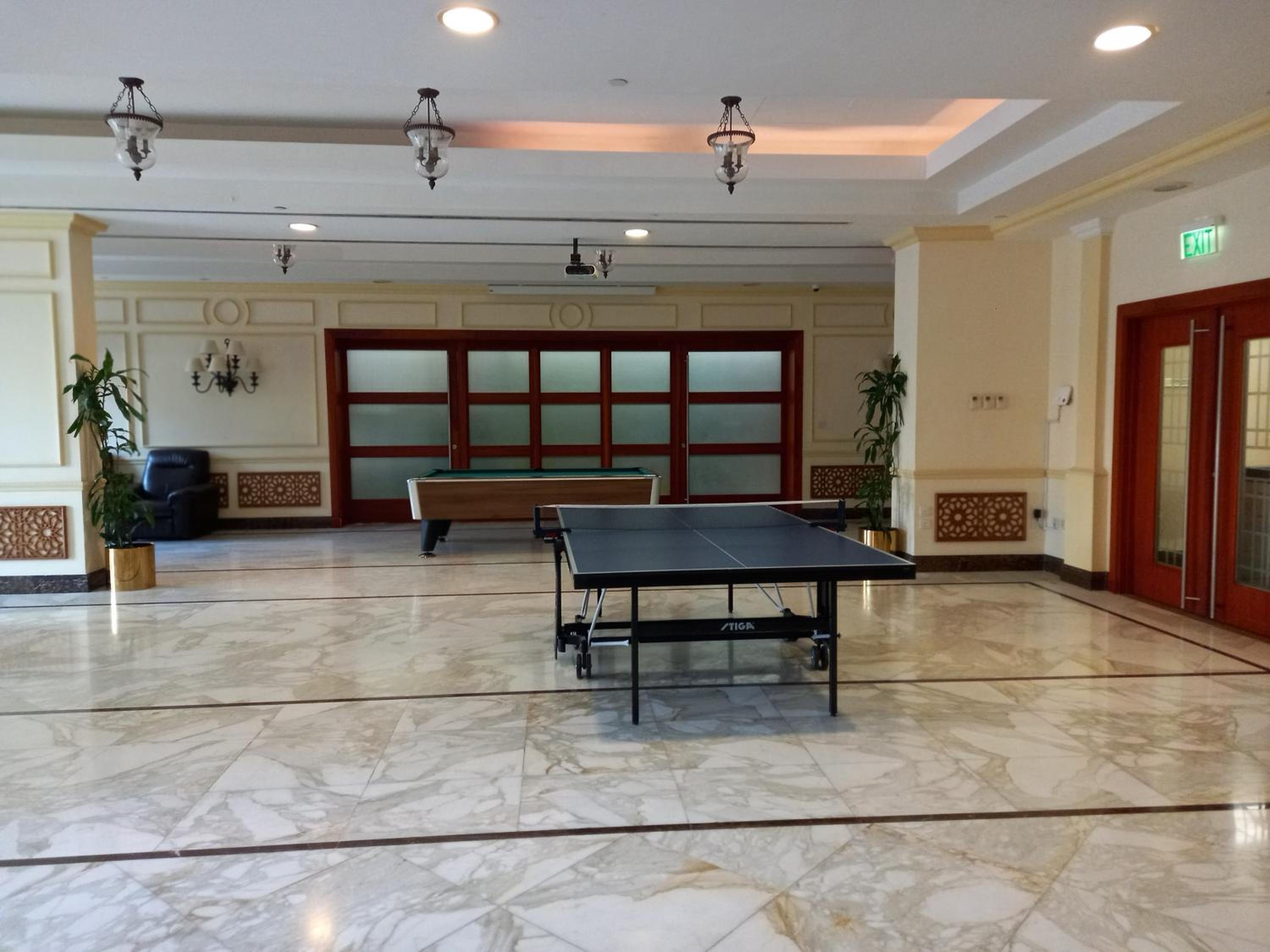activities & amenities