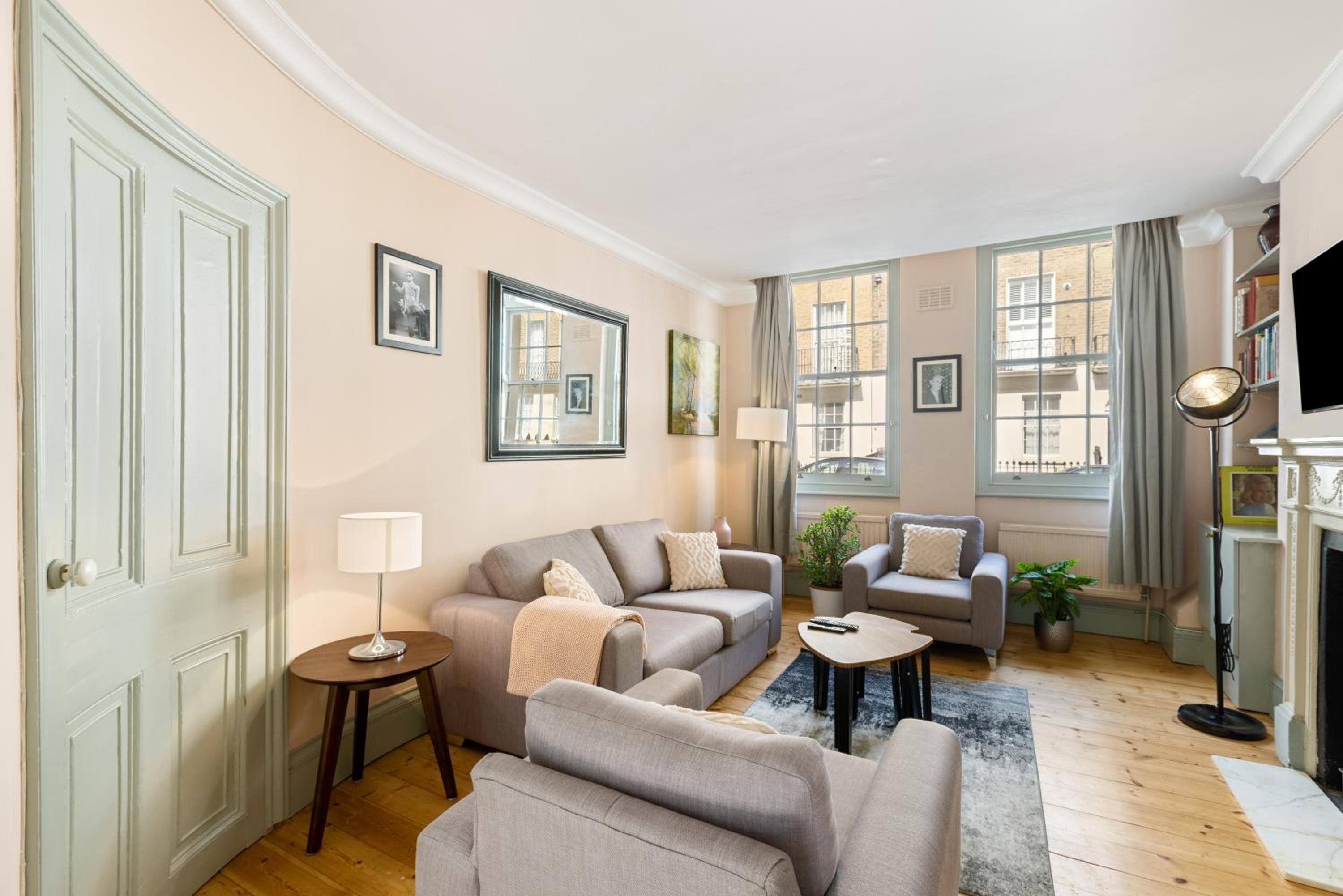 Russell Square Vintage - 2 Cozy Bed Home