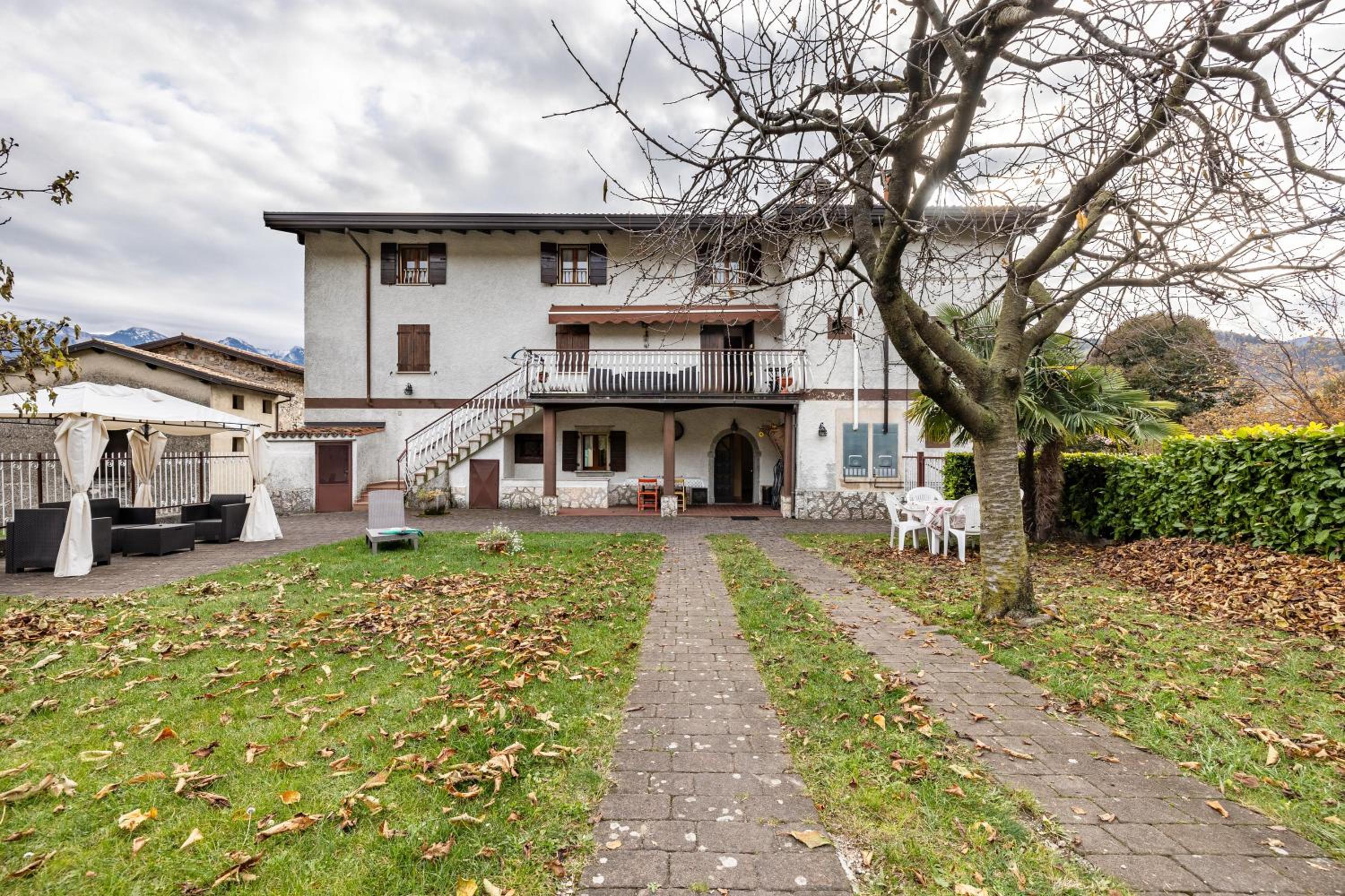 Casa Luisa Lake Garda view 3
