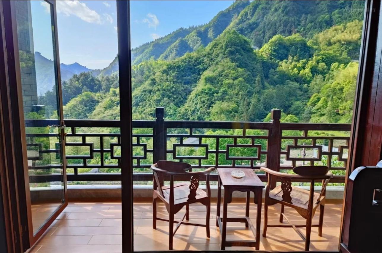 Zhangjiajie Guanshanyuan B&B