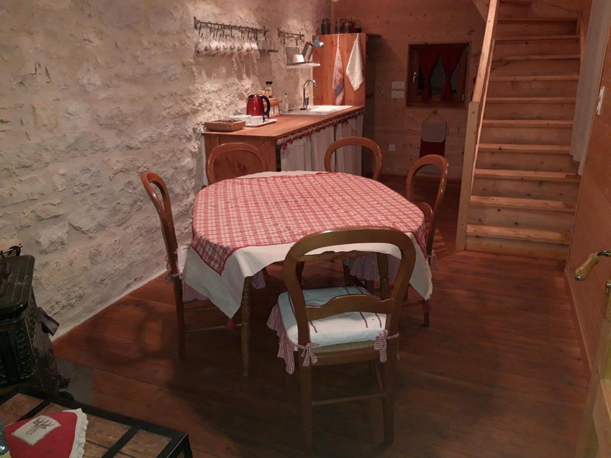VALRELEY, chambres et table d'hôtes eco-friendly avec bain nordique au sud du massif du Jura
