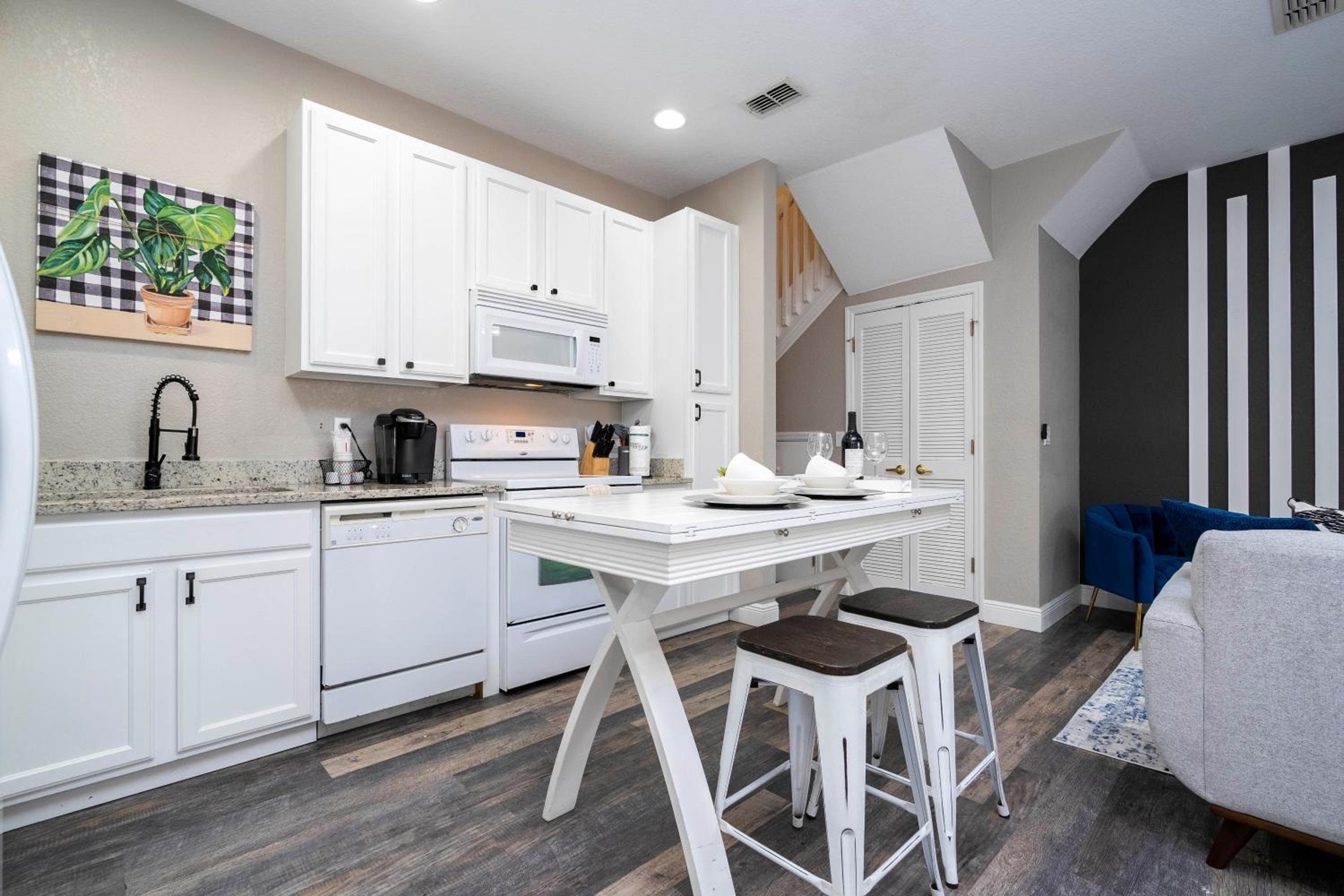 4BR Near Disney and Parks Coray Cay Resort view 4