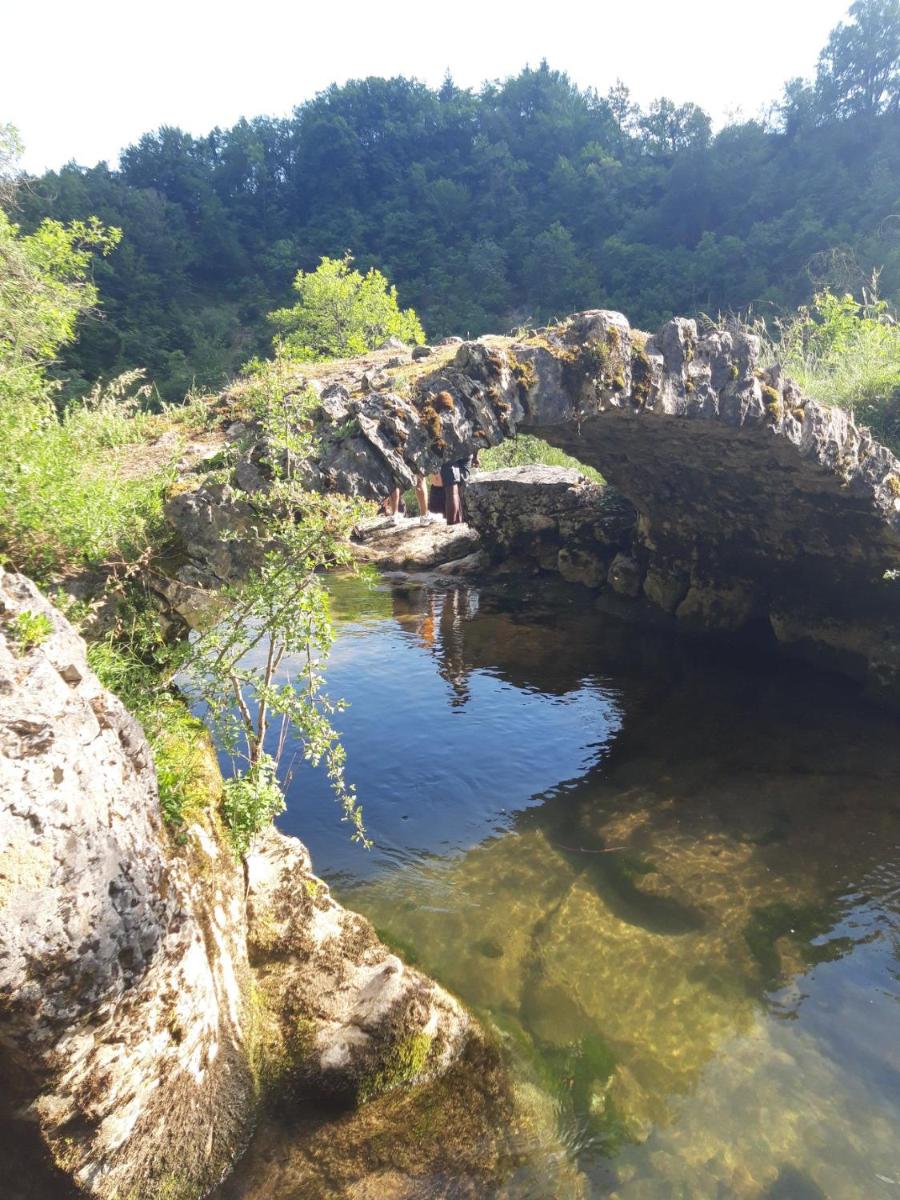 VALRELEY, chambres et table d'hôtes eco-friendly avec bain nordique au sud du massif du Jura