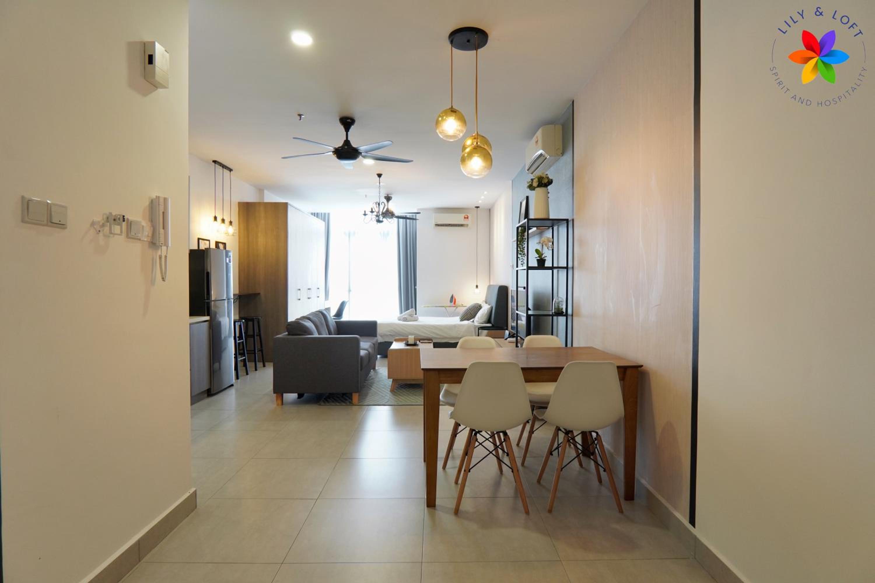 Lily and Loft - Queensville @ Kuala Lumpur - Netflix