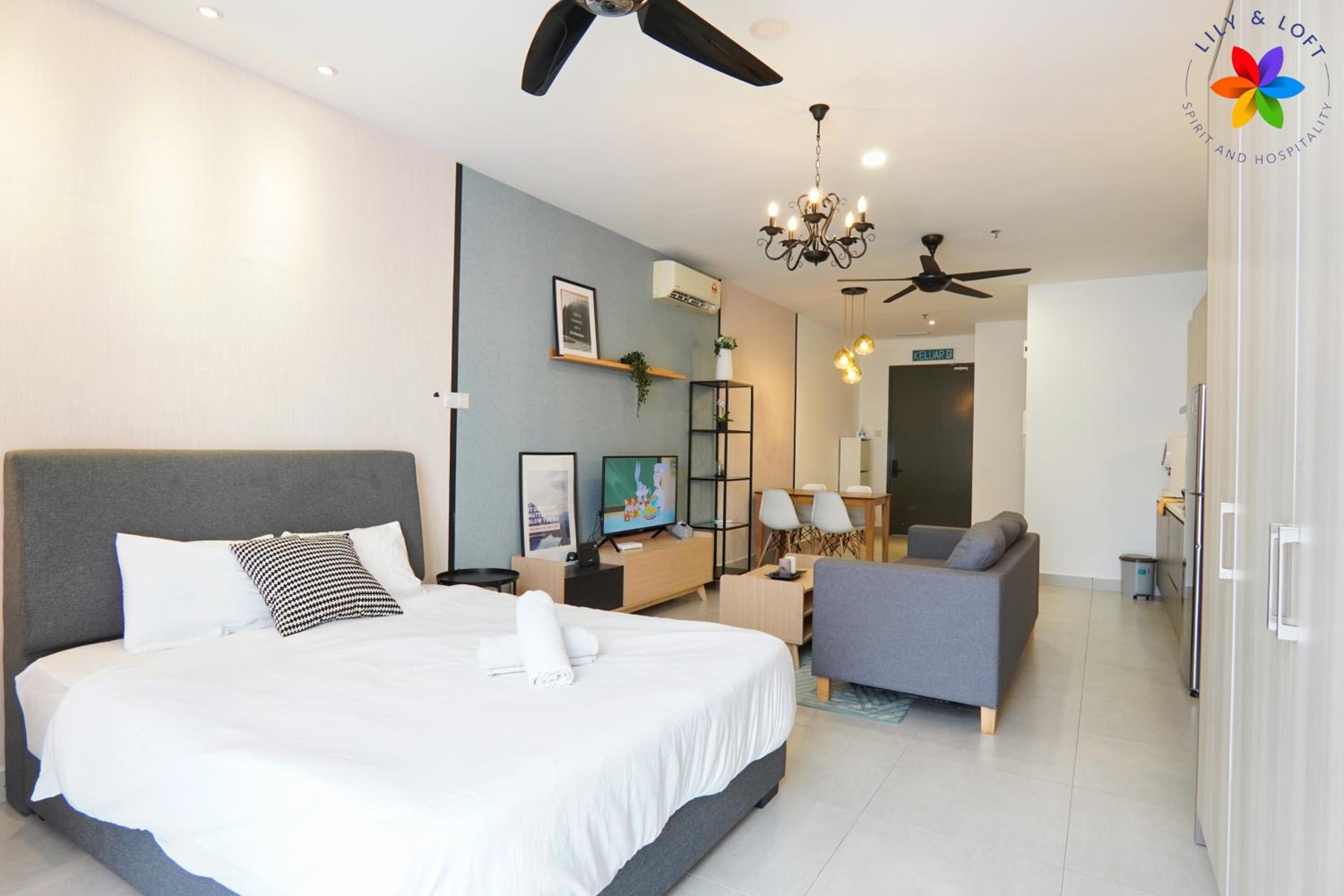 Lily and Loft - Queensville @ Kuala Lumpur - Netflix