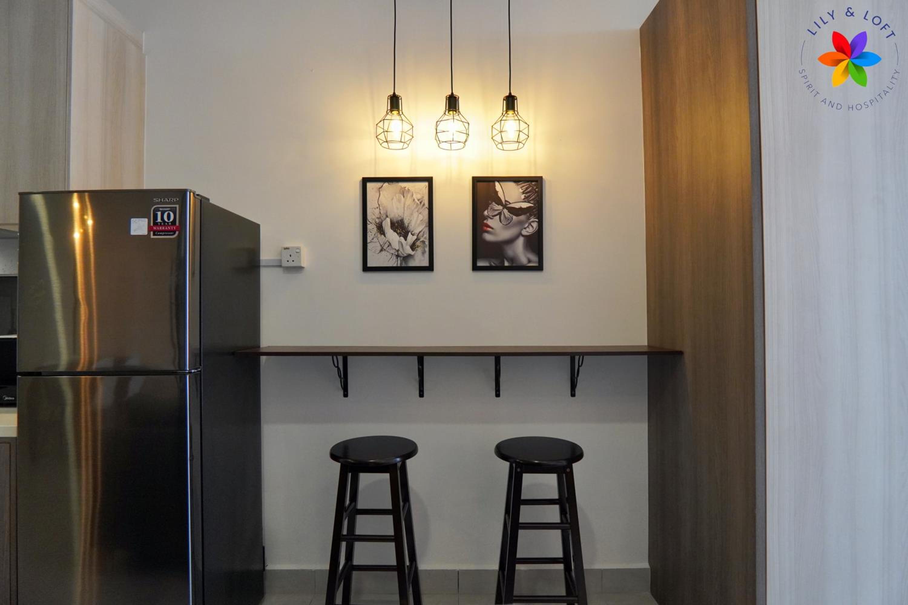 Lily and Loft - Queensville @ Kuala Lumpur - Netflix