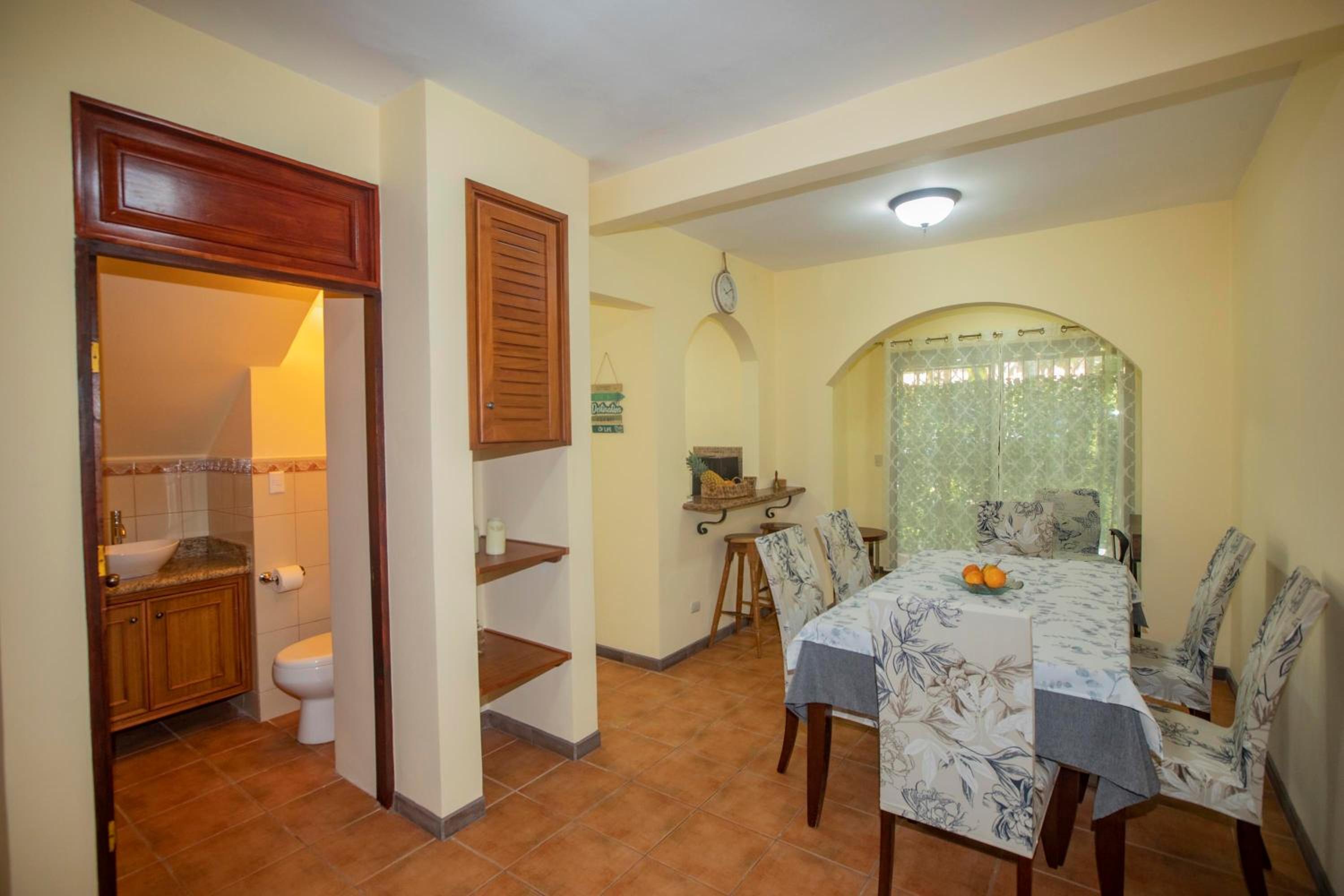 Three Bedroom Sunny Townhome
