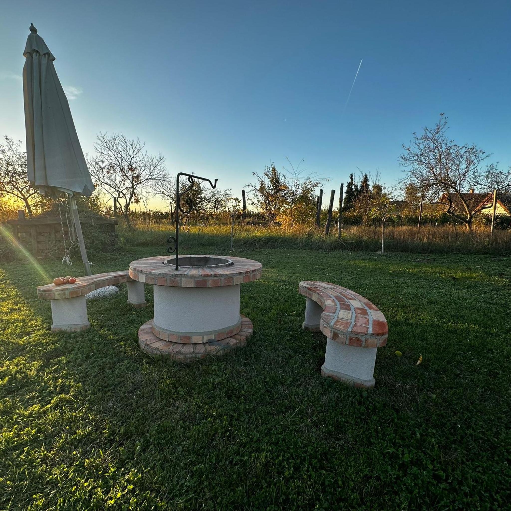 Újhegy Apartman