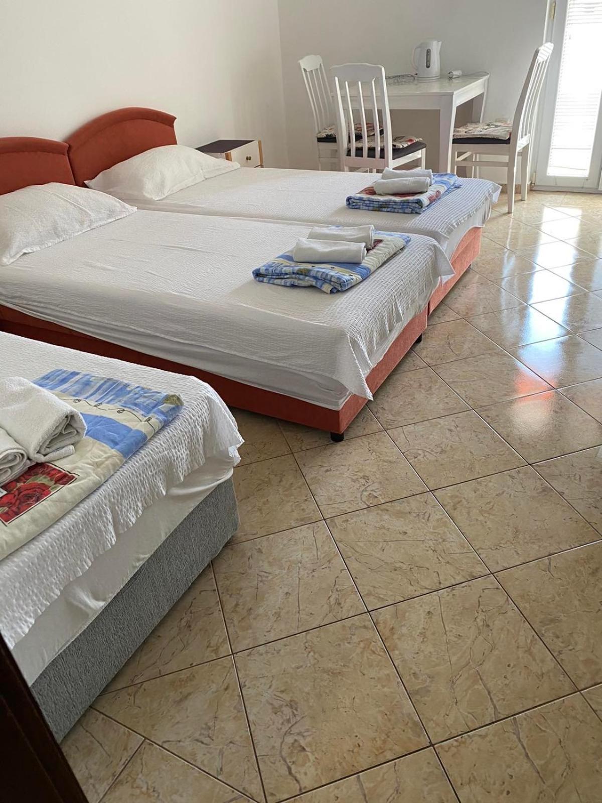 ILIC APARTMENTS