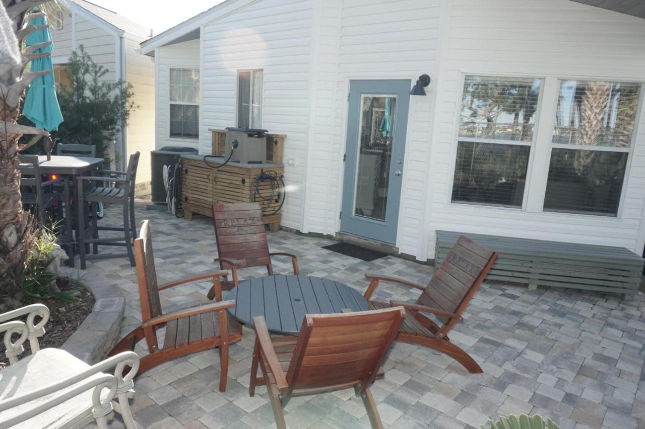 Venture Out 476 Marlin Dr Comes WITH GOLF CART view 3