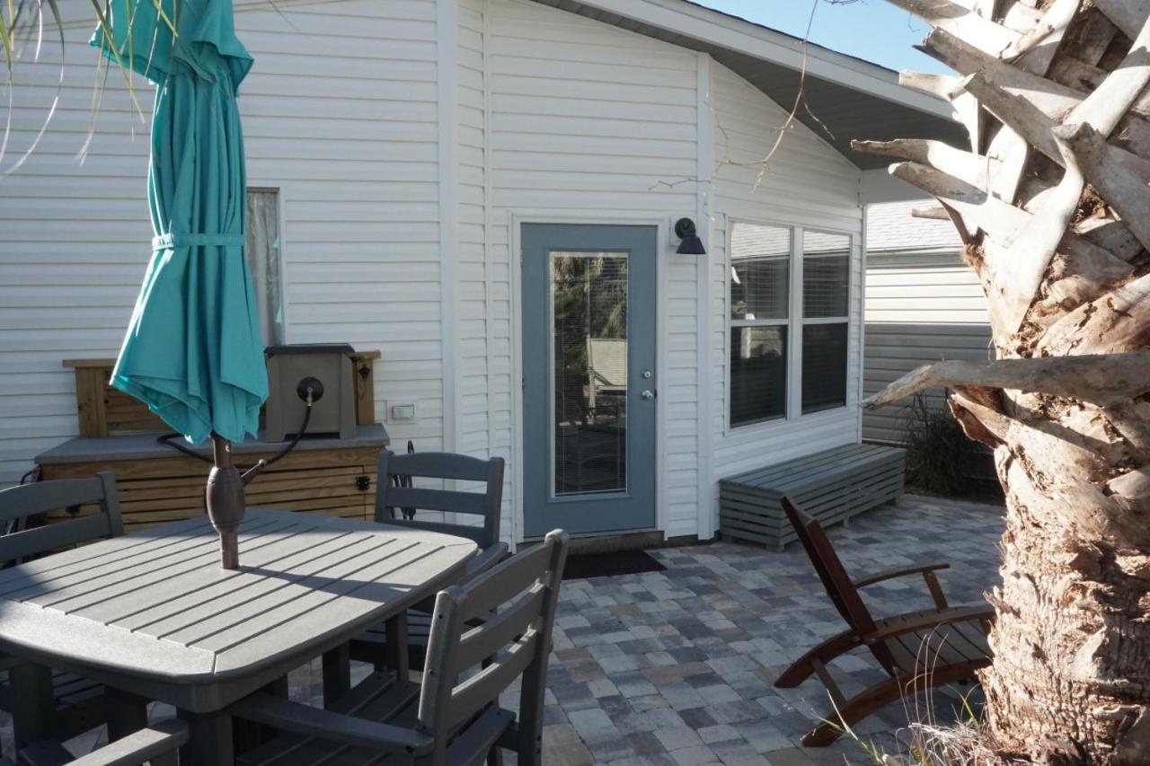 Venture Out 476 Marlin Dr Comes WITH GOLF CART view 5