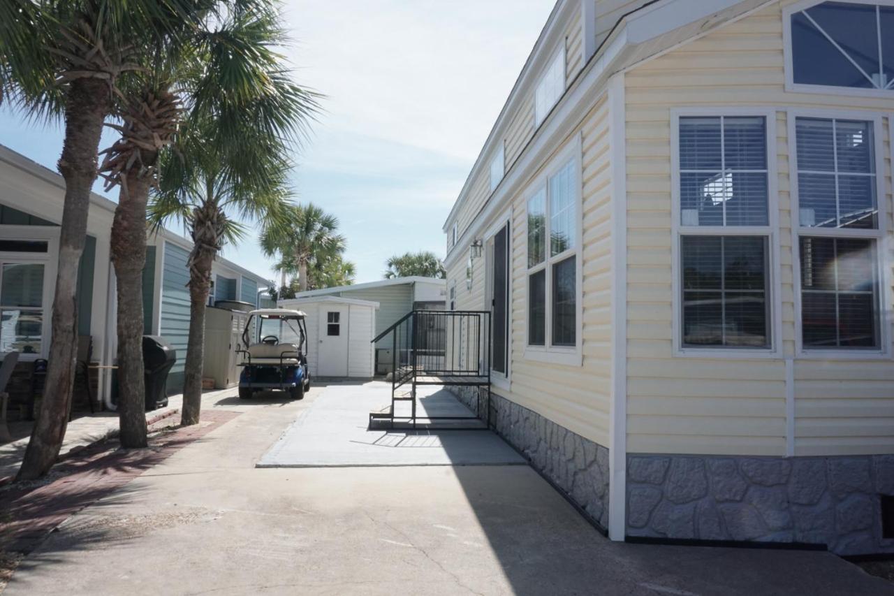 Venture Out 447 Marlin Dr Comes WITH GOLF CART view 3