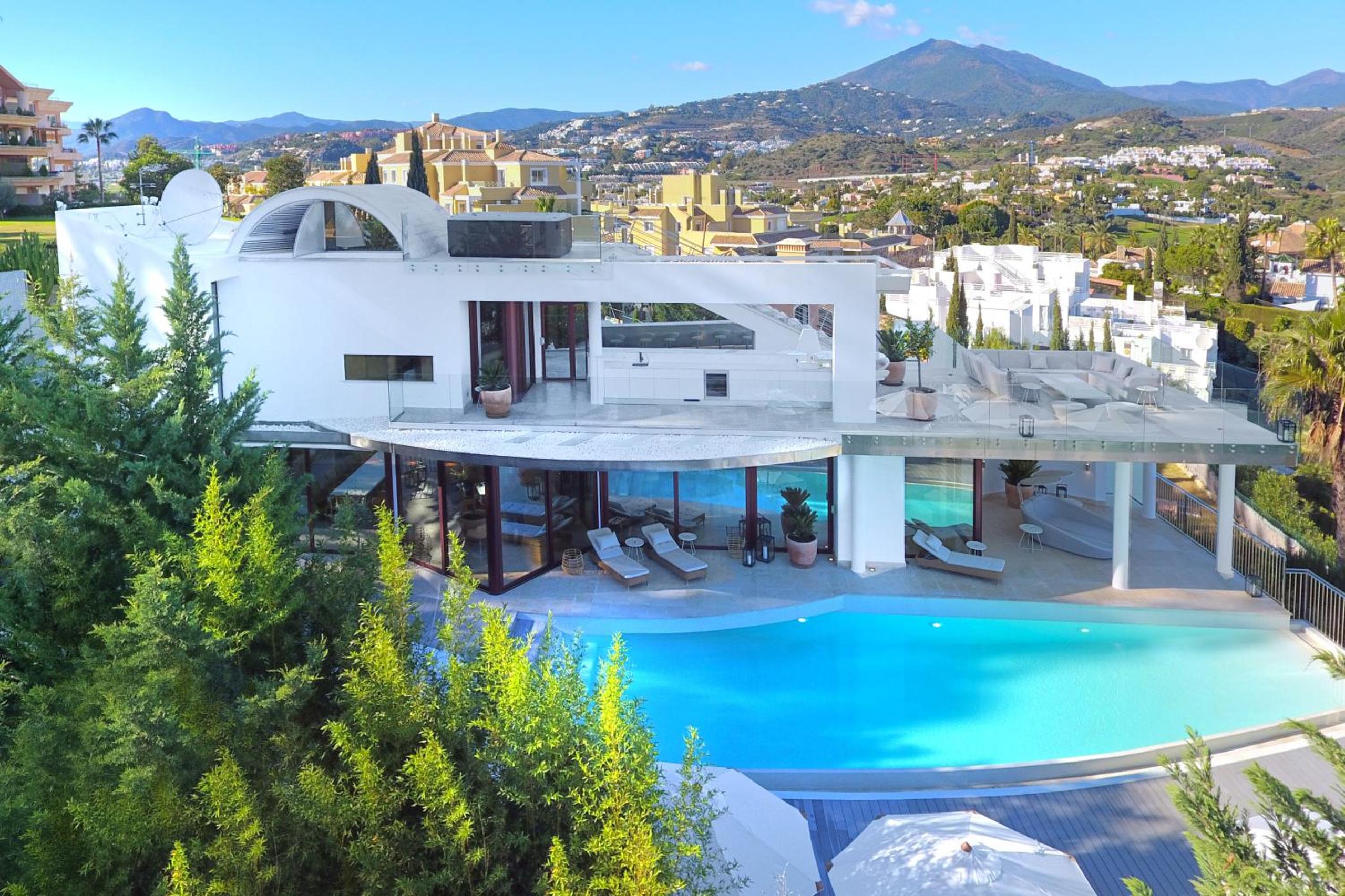 Villa White Nueva Andalucia