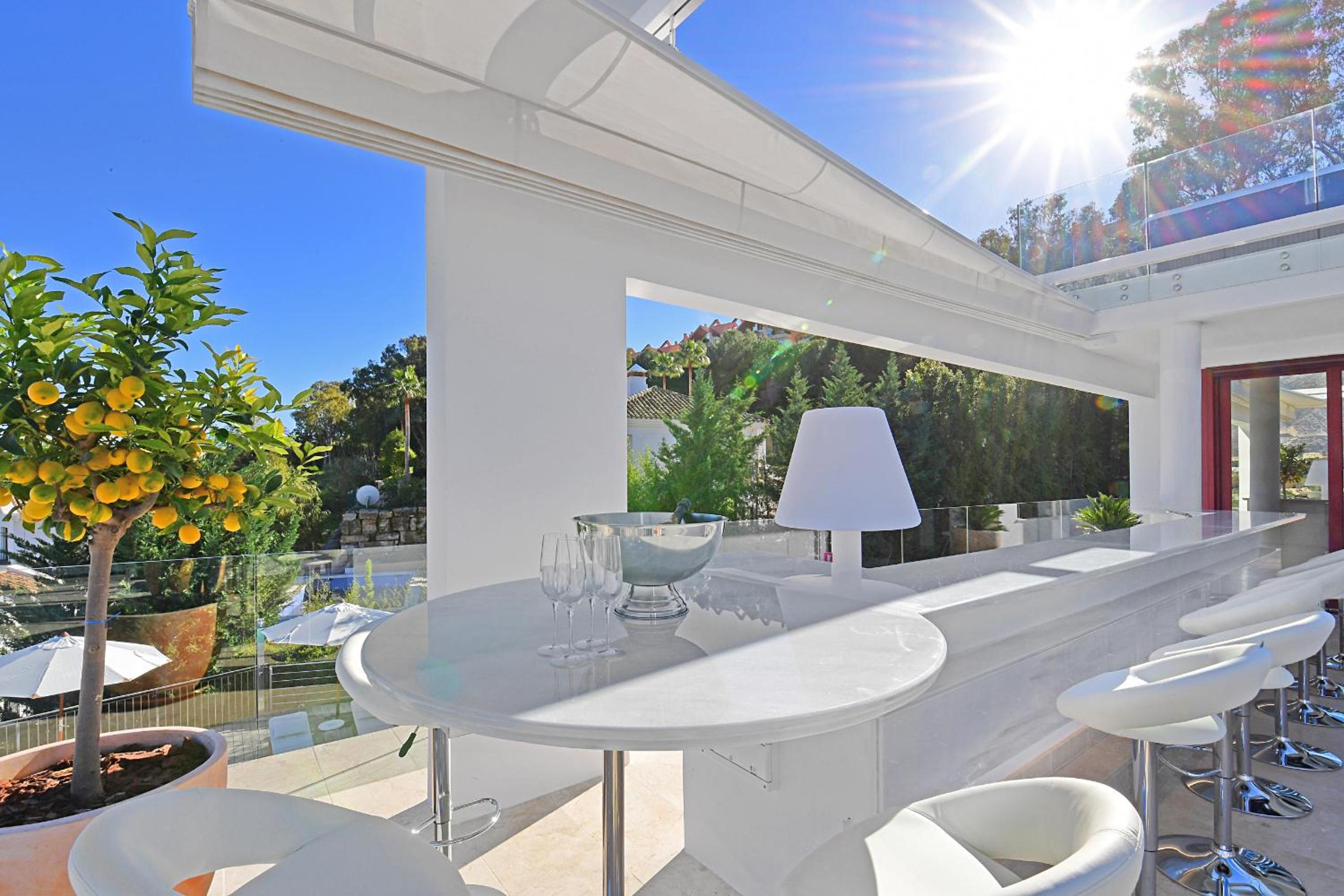Villa White Nueva Andalucia