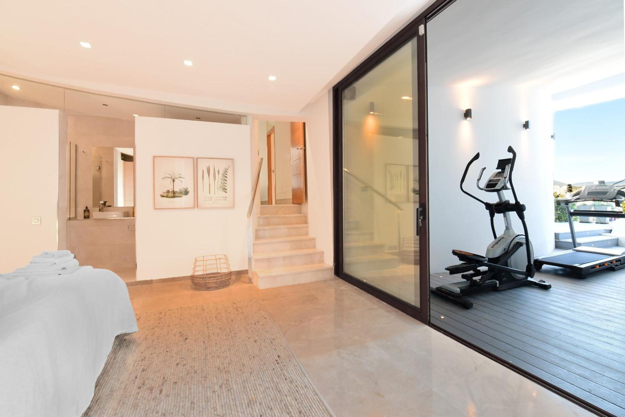 Villa White Nueva Andalucia