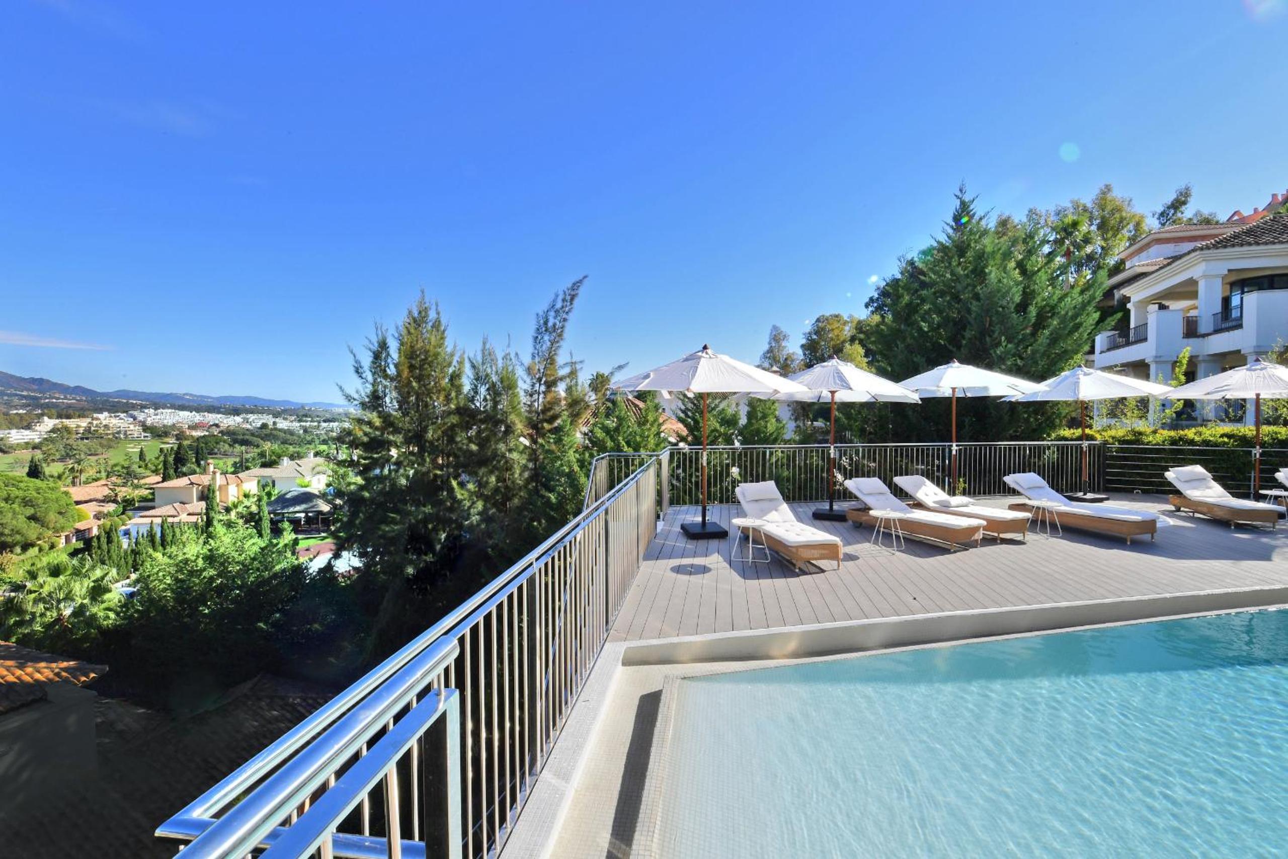 Villa White Nueva Andalucia