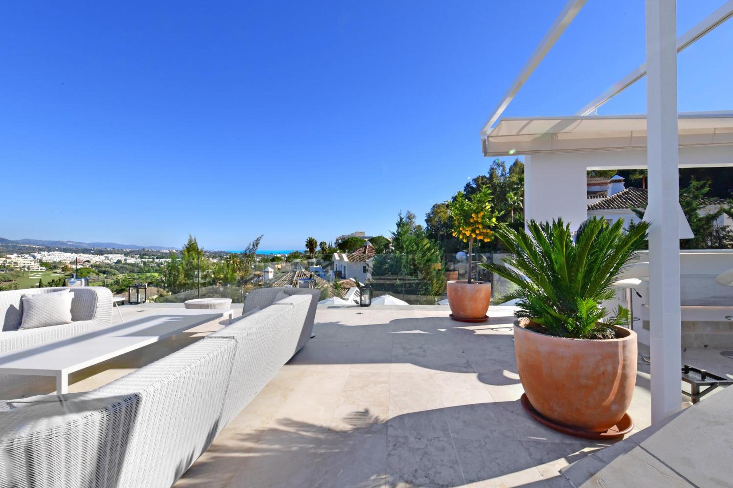 Villa White Nueva Andalucia