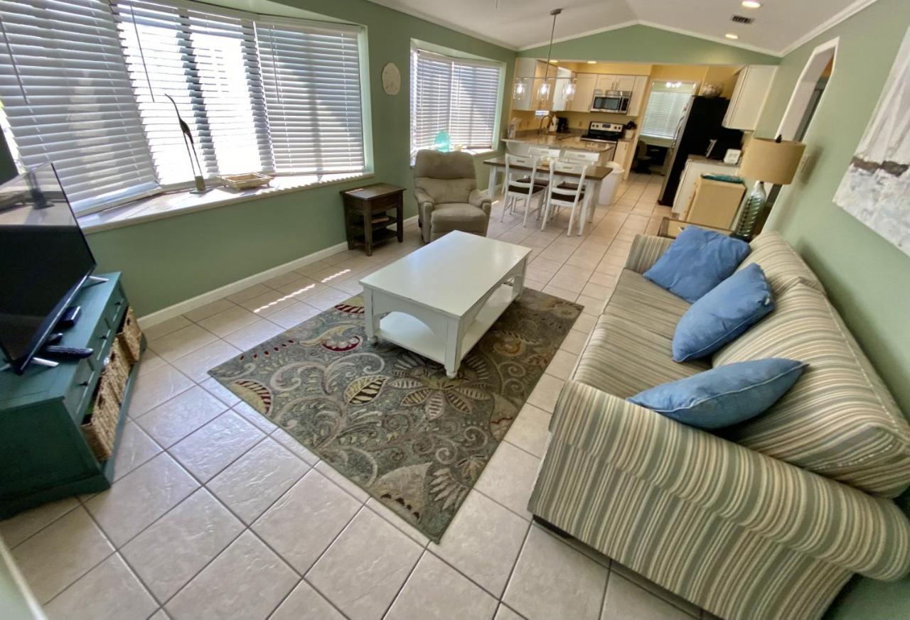 Venture Out 400 N Marlin Dr Comes WITH GOLF CART view 2