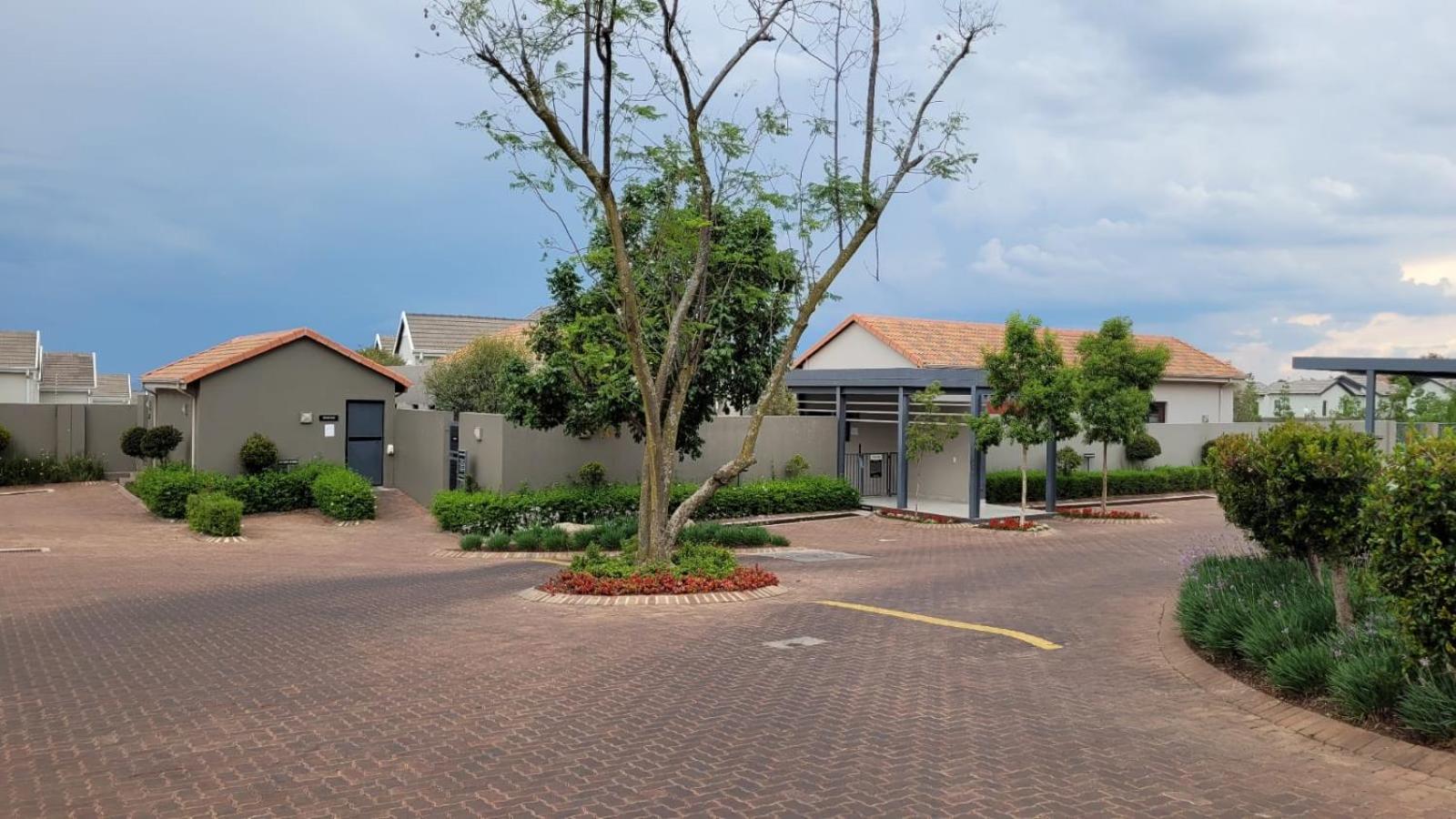32 a la Ventura Fourways