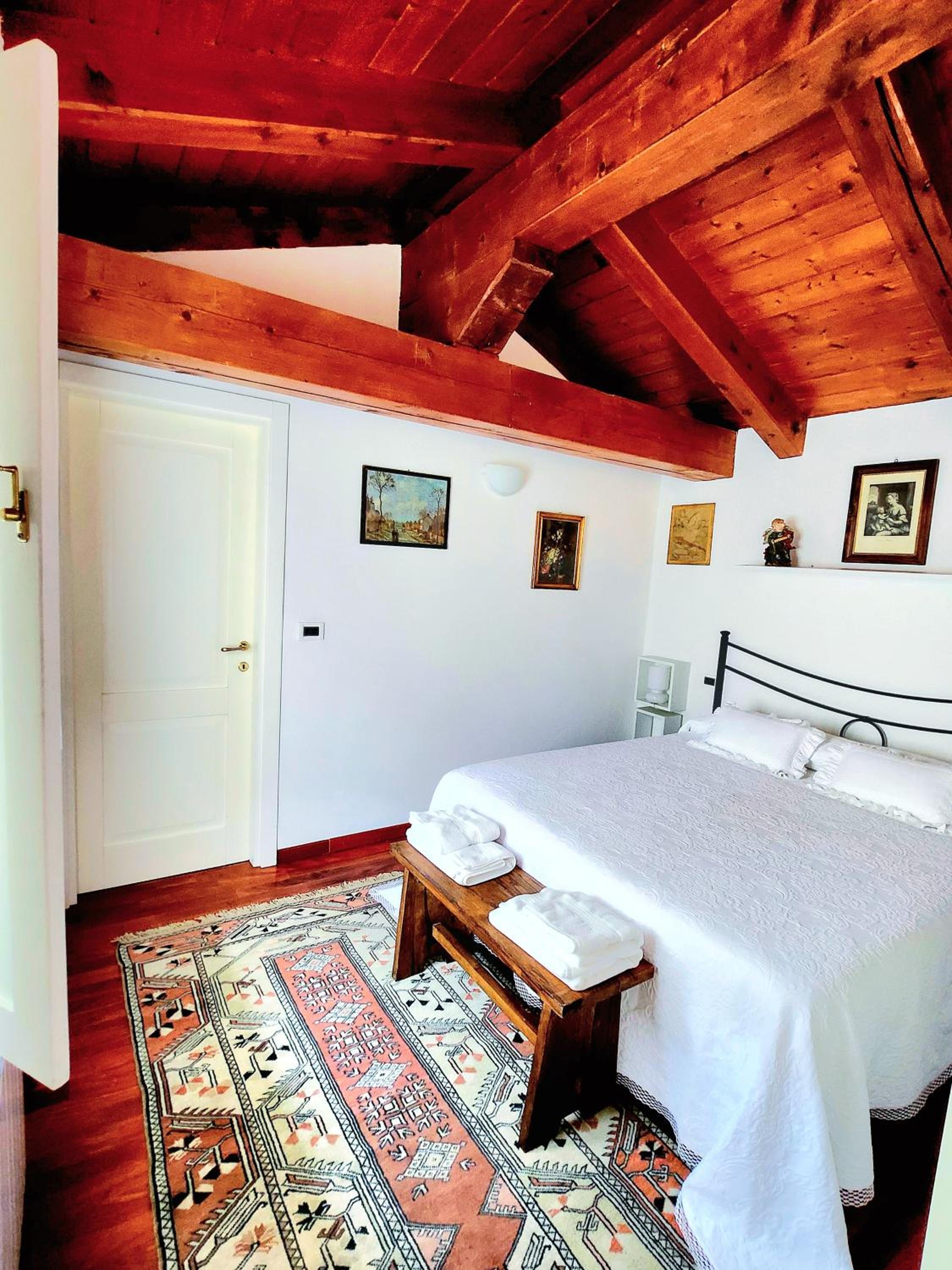 Fantuzzi Palace - Luxury Apartments in a 16th-Century Palace Bologna view 4