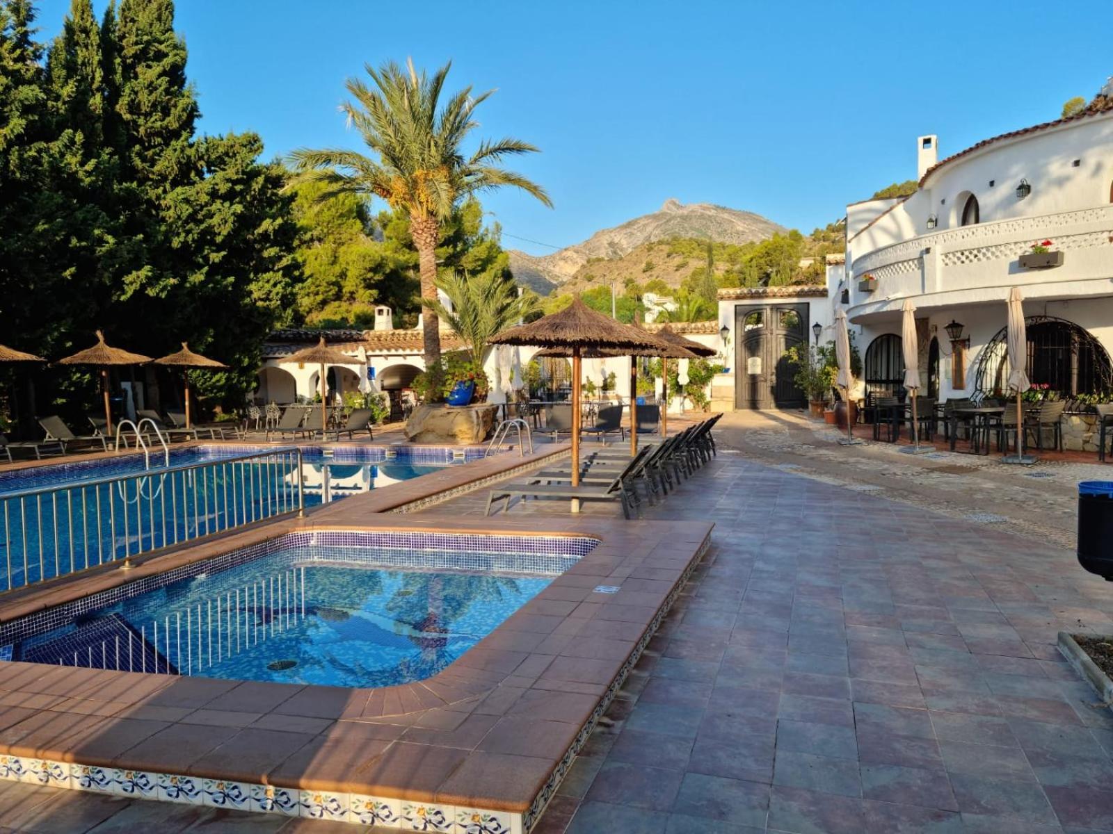 Sunsea Village V