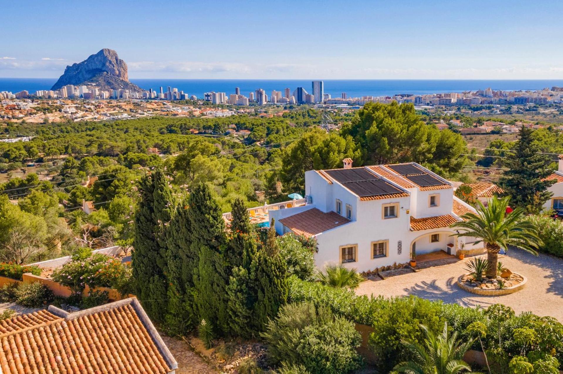 Villa Moggalatto by Villa Plus