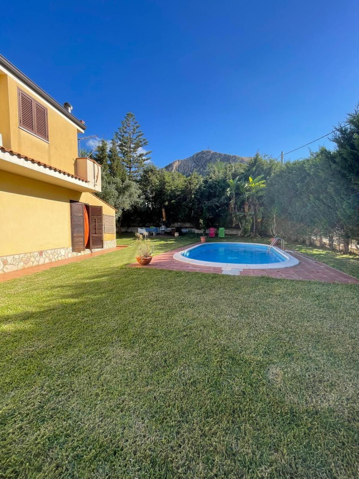 Villa Costanza