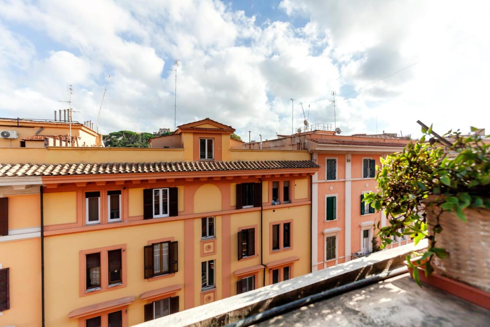 CAVALLEGGERI HOUSE