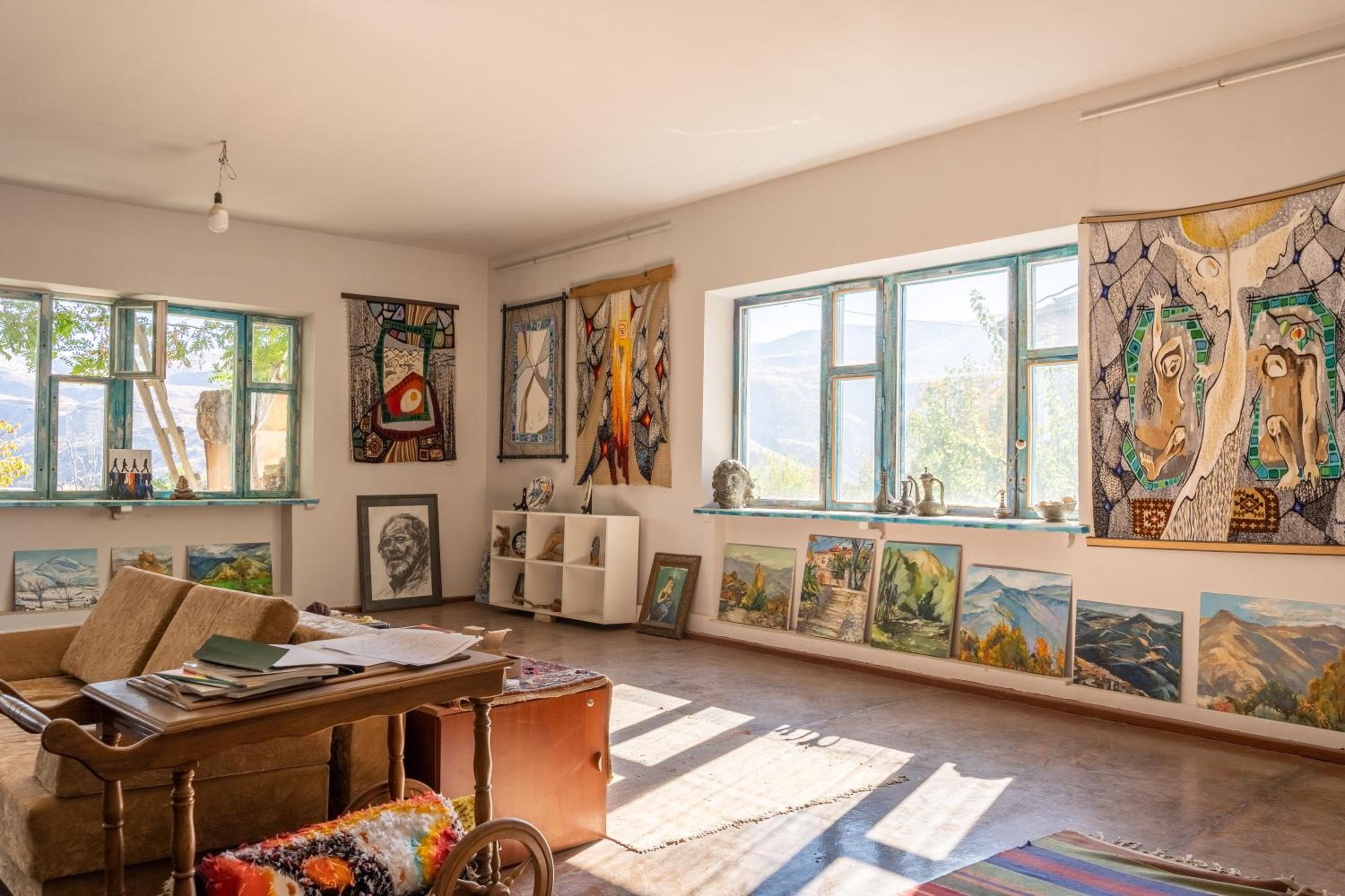 Art Rooms Garni