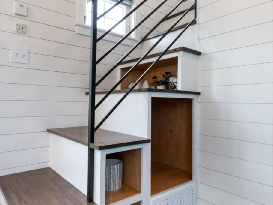 Enchanting Retreat in the heart of Redwoods view 3
