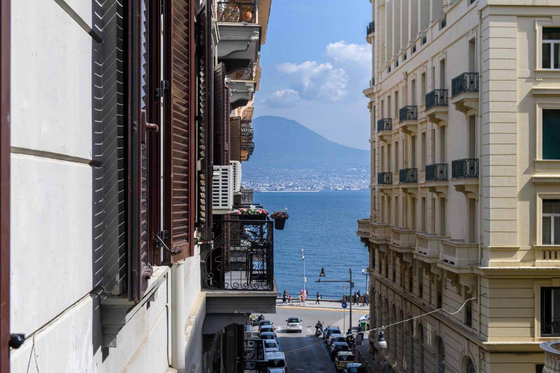 Casa Bianca Apartments