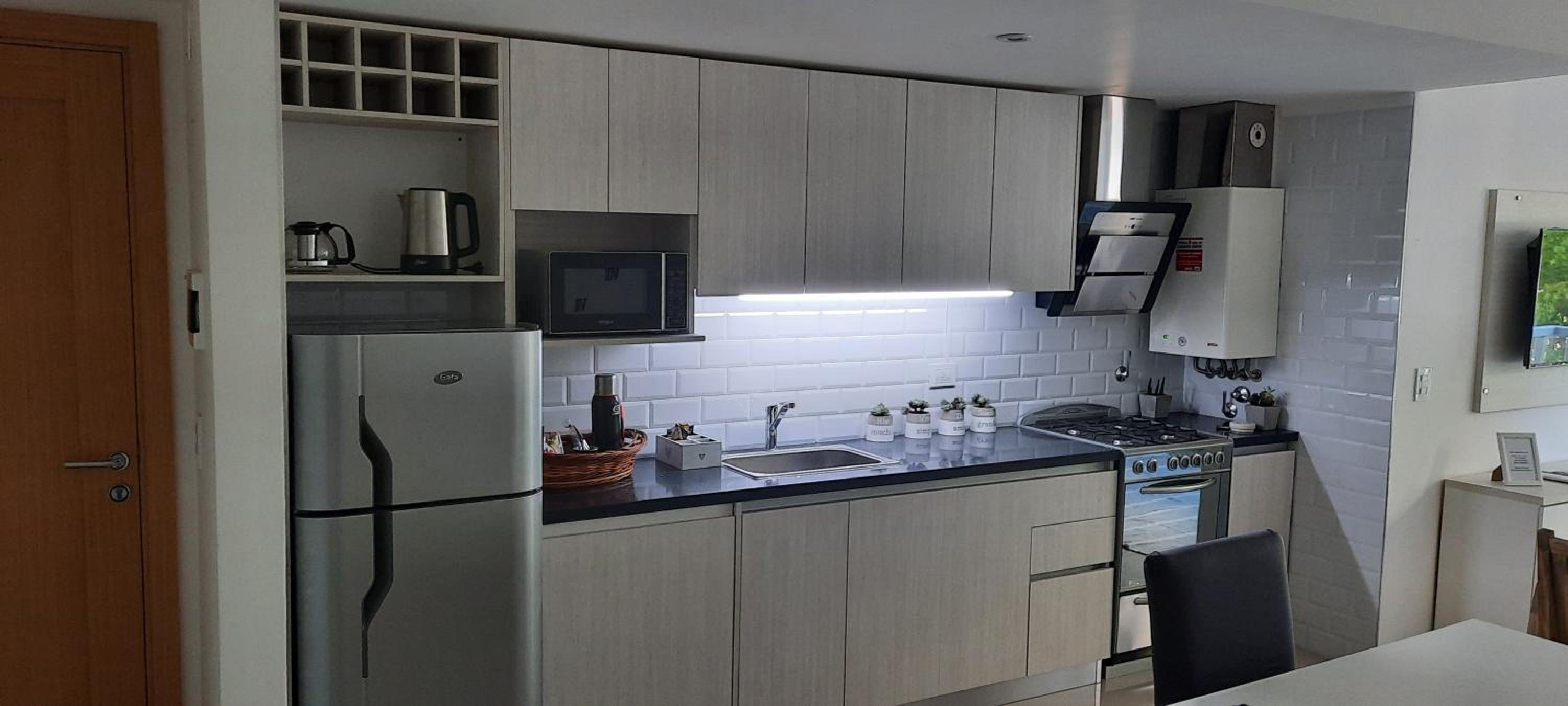 EXCELENTE departamento a estrenar con cochera en zona Plaza Mitre