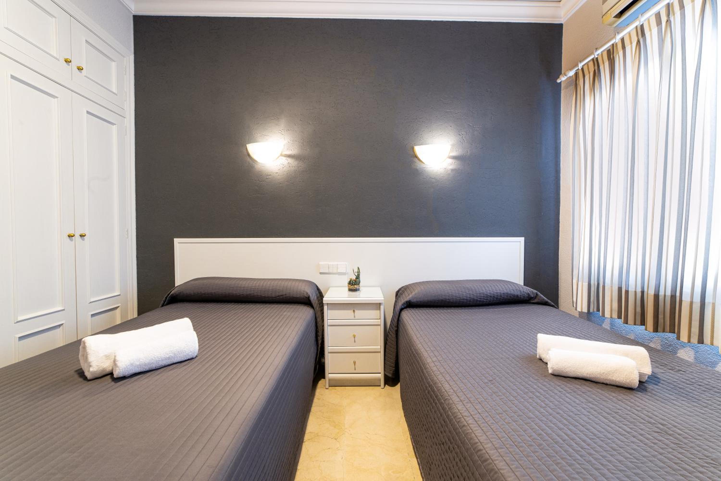 Hostal Ya
