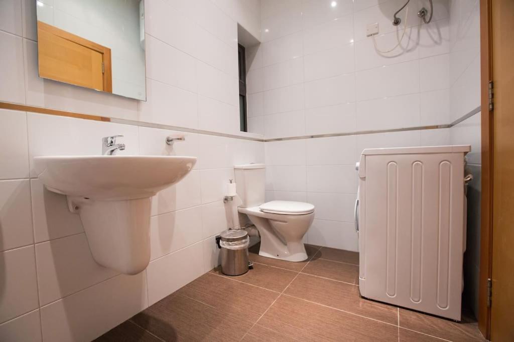 Spinola Bay Large 1 Bedroom Apartment for 4 photo 3