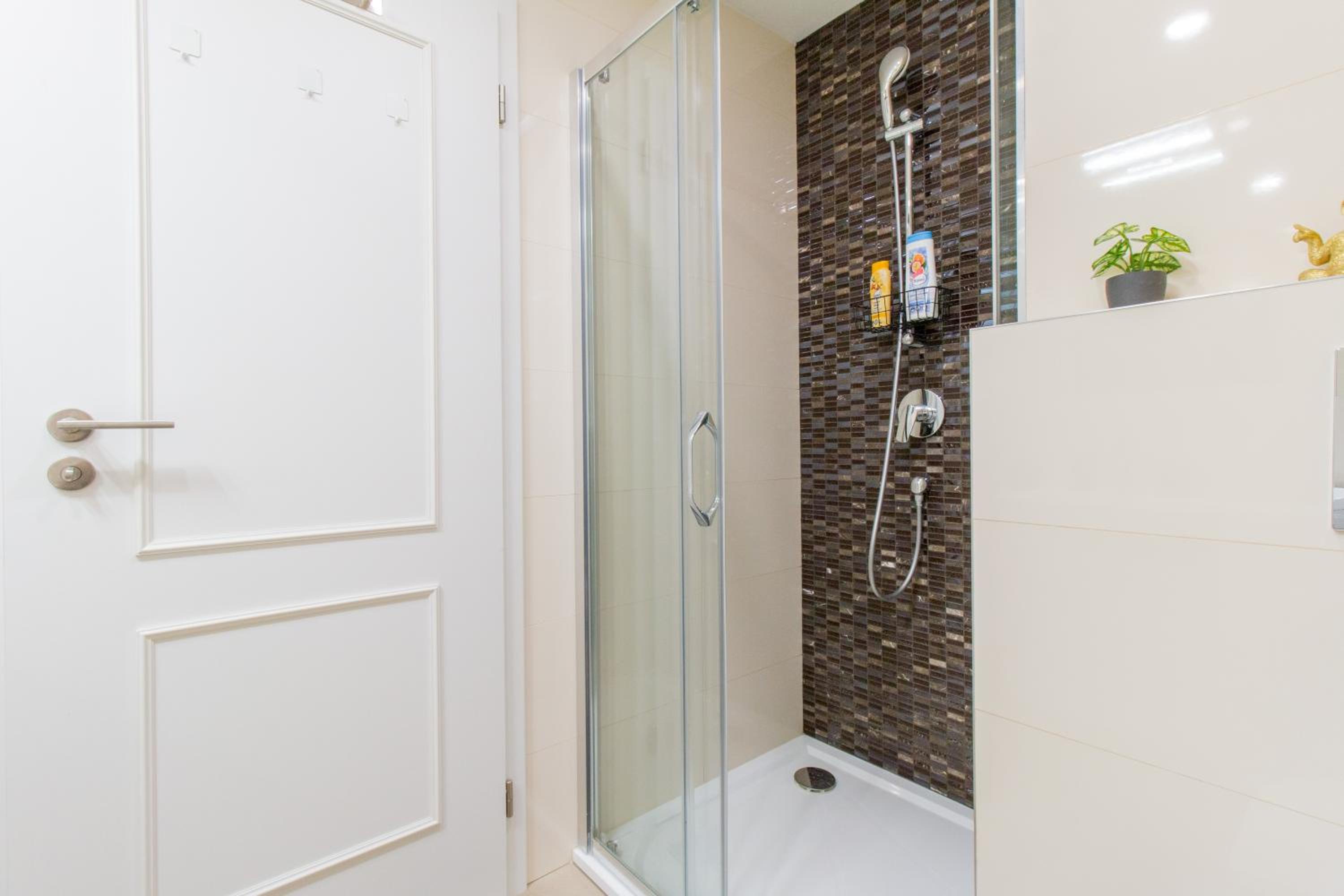 Washingtonova CR apartments