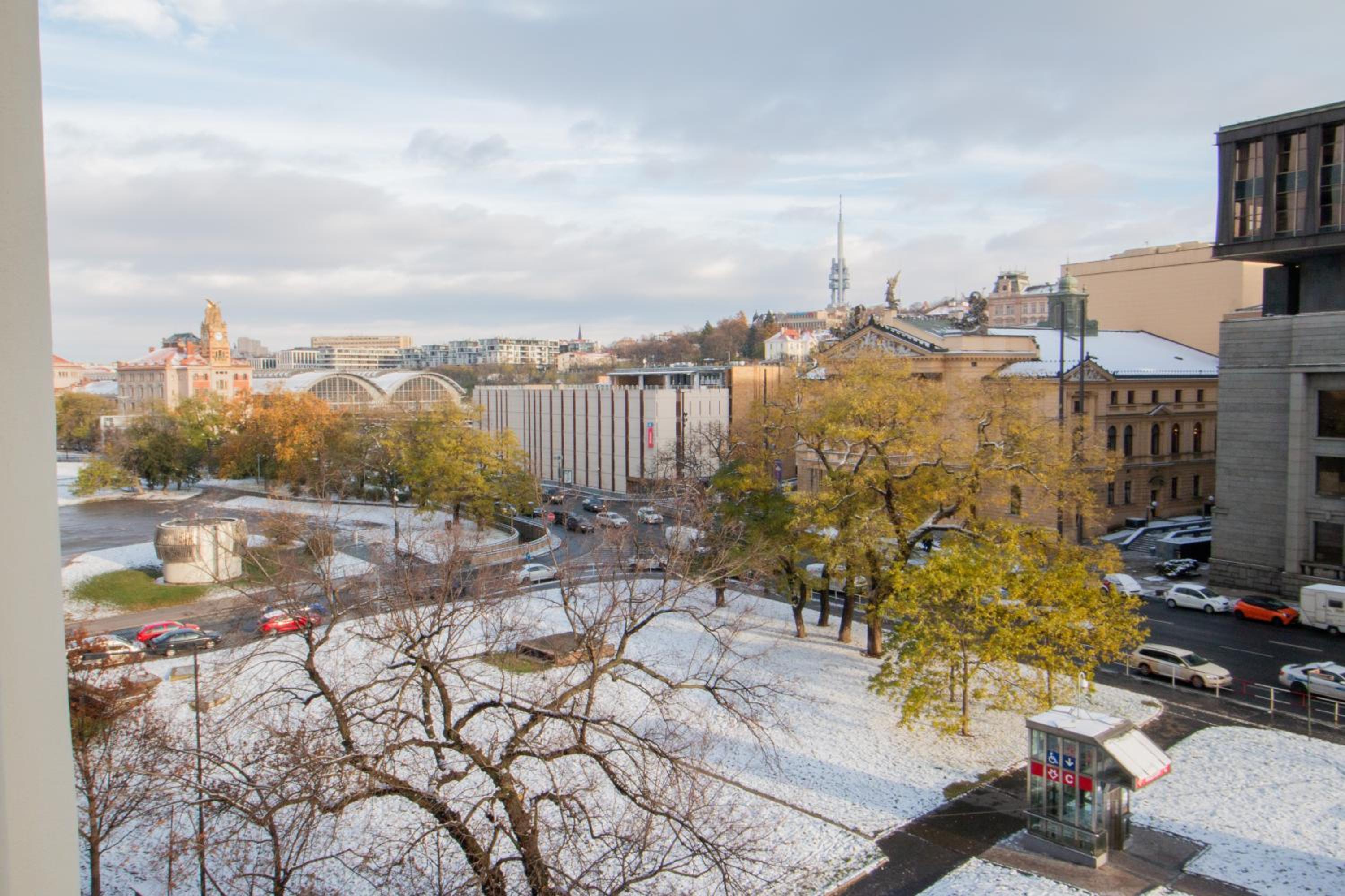 Washingtonova CR apartments