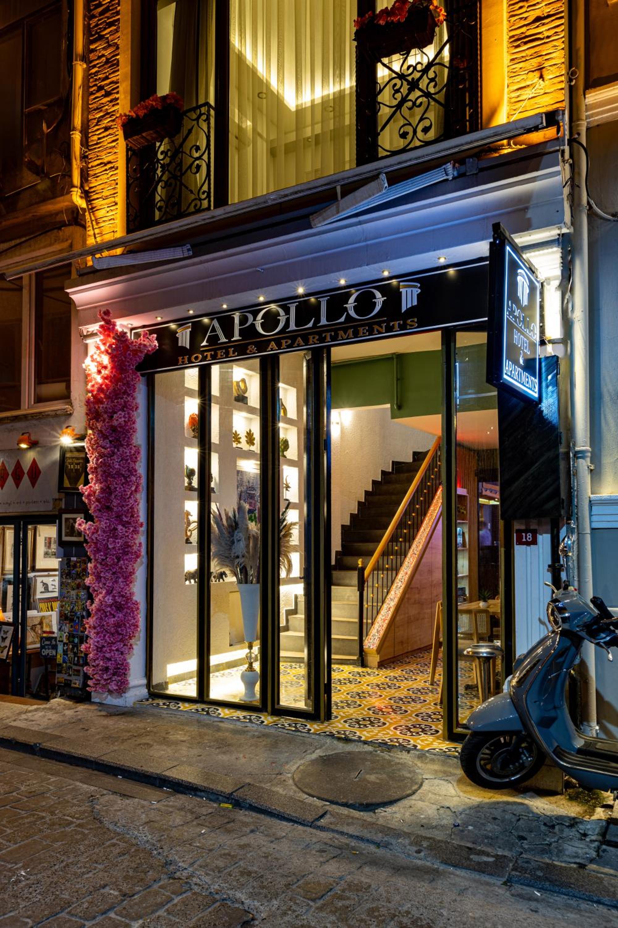 APOLLO HOTEL & APARTMENtS - Image 14