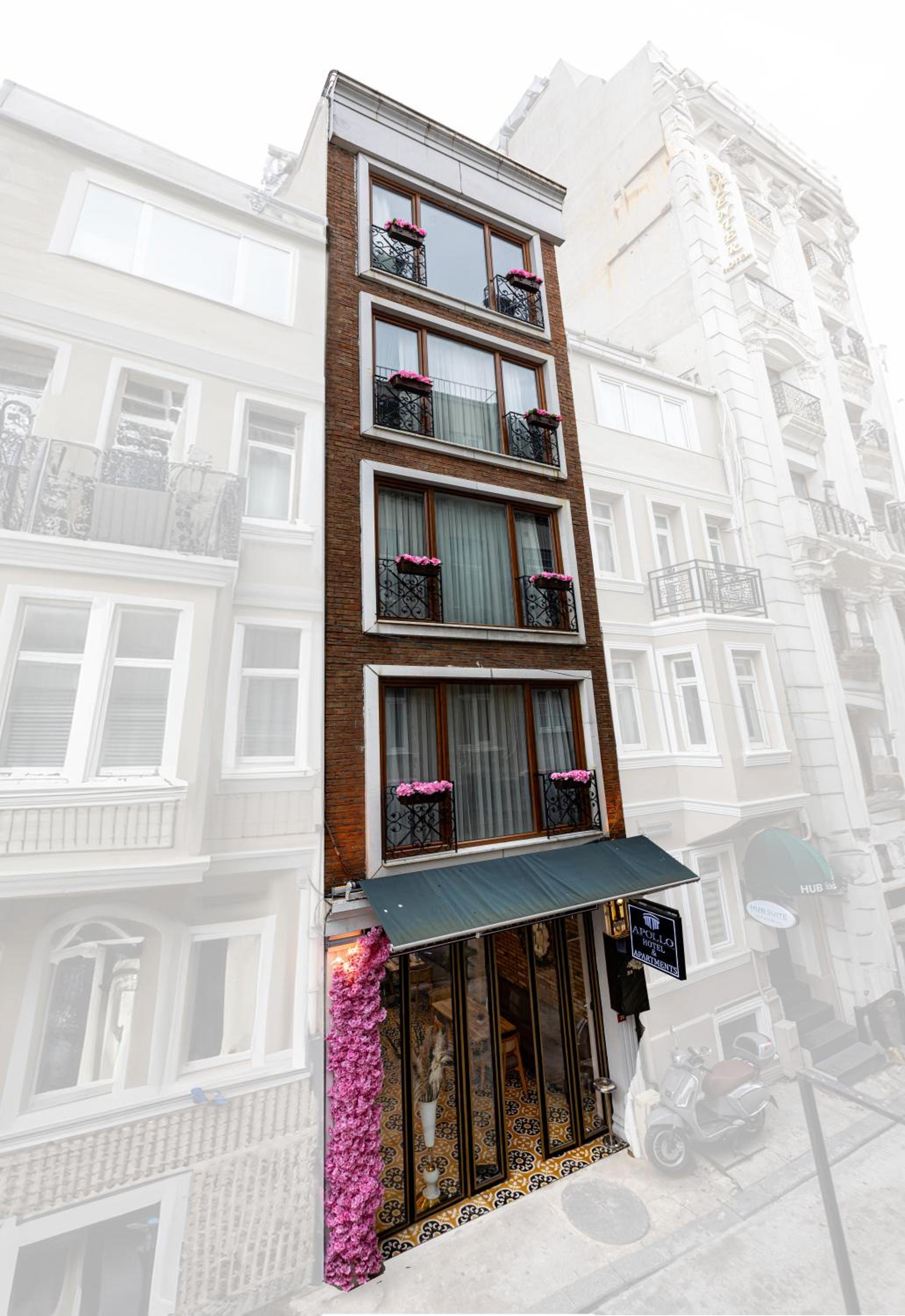 APOLLO HOTEL & APARTMENtS - Image 17